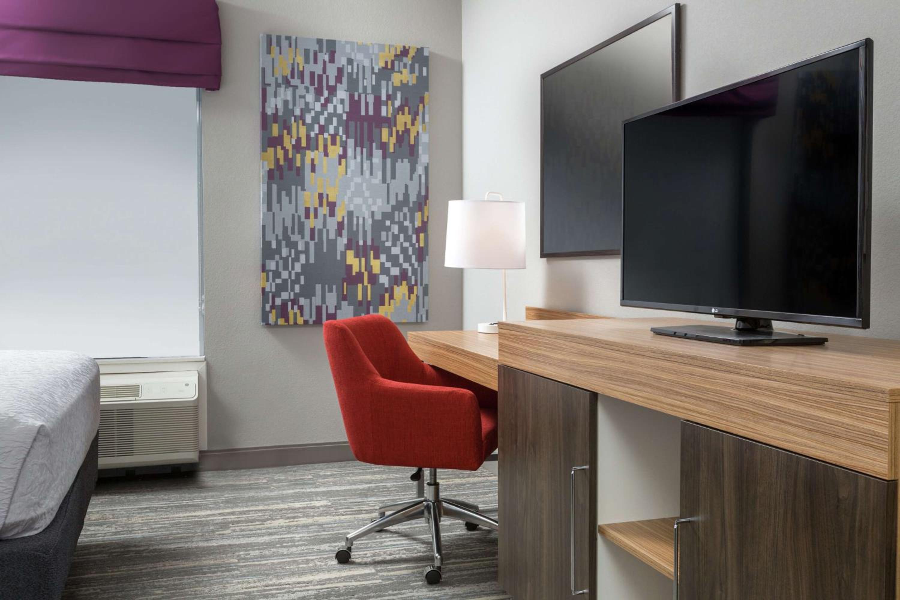 Reno Vacations - Hampton Inn Suites Reno/Sparks - Property Image 10