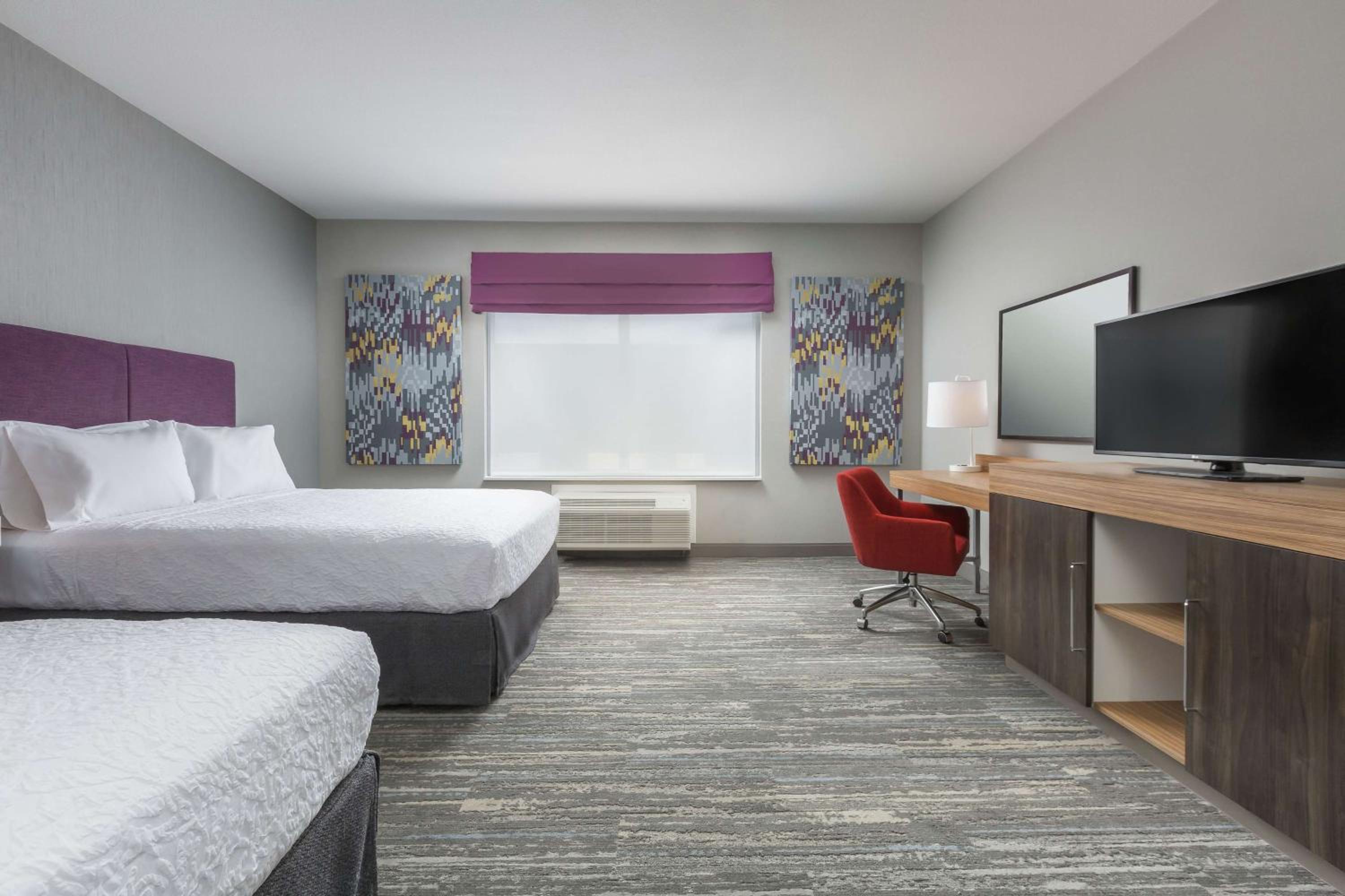 Reno Vacations - Hampton Inn Suites Reno/Sparks - Property Image 3