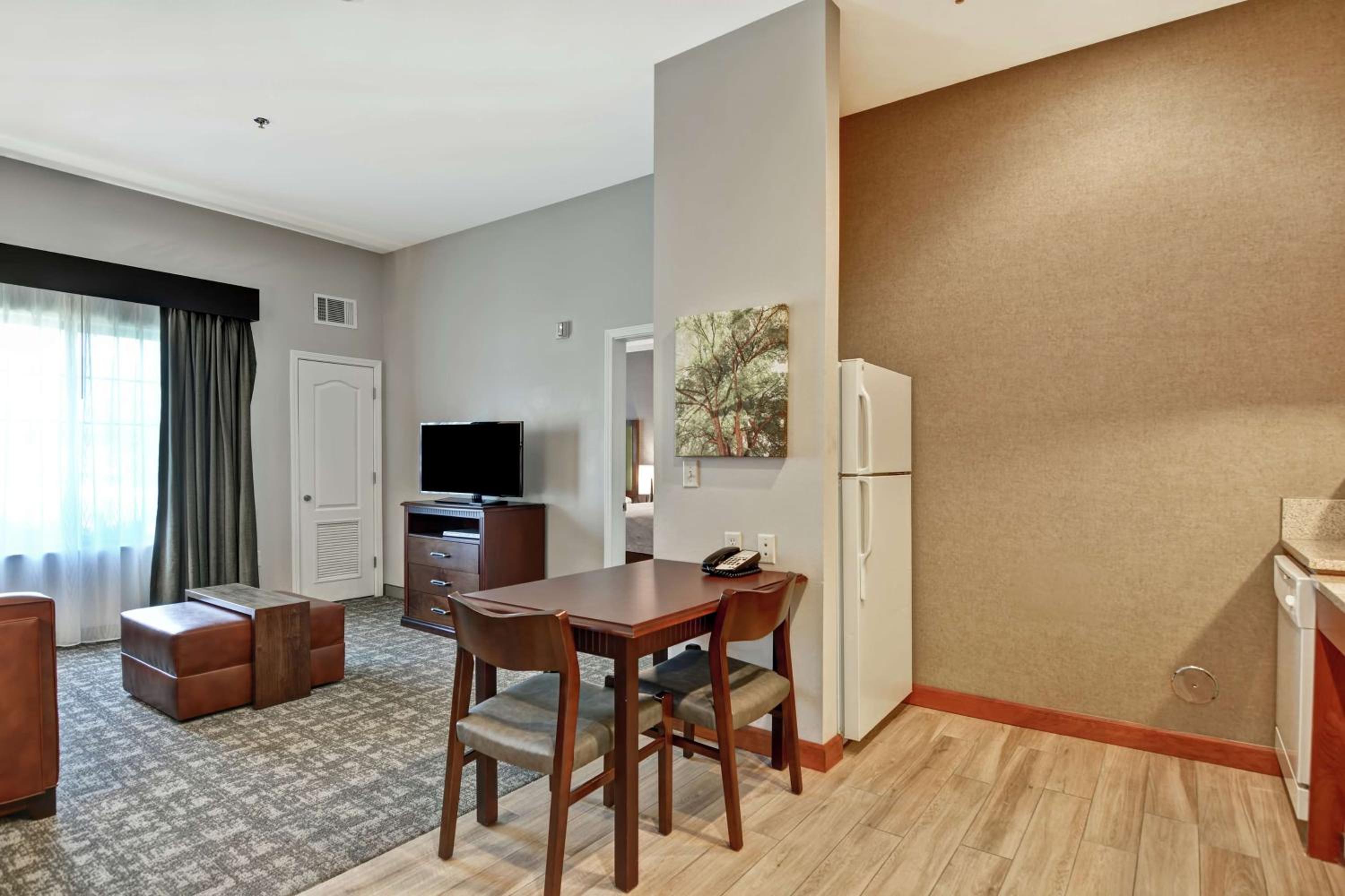 Reno Vacations - Homewood Suites by Hilton Reno - Property Image 16