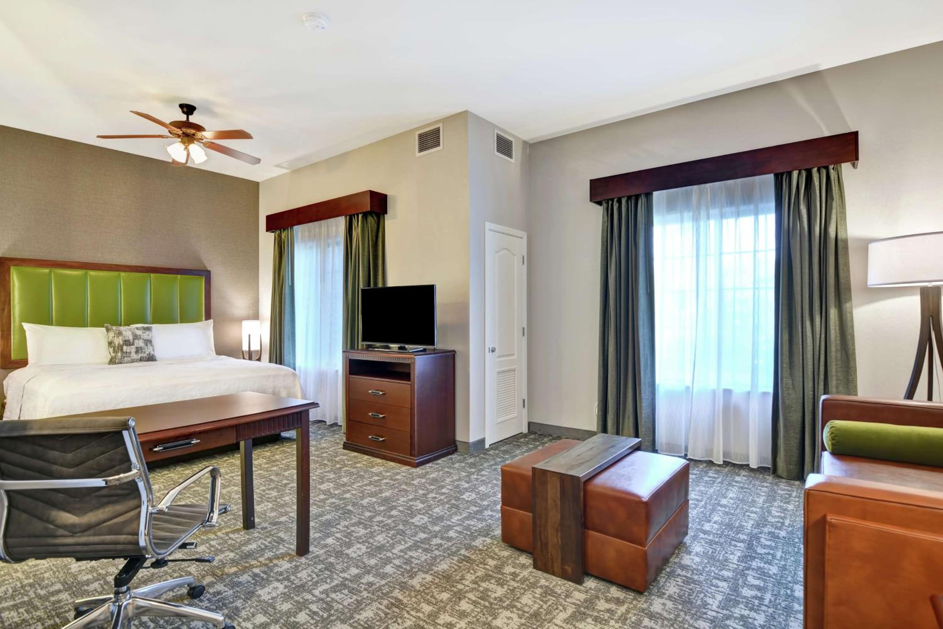 Reno Vacations - Homewood Suites by Hilton Reno - Property Image 4