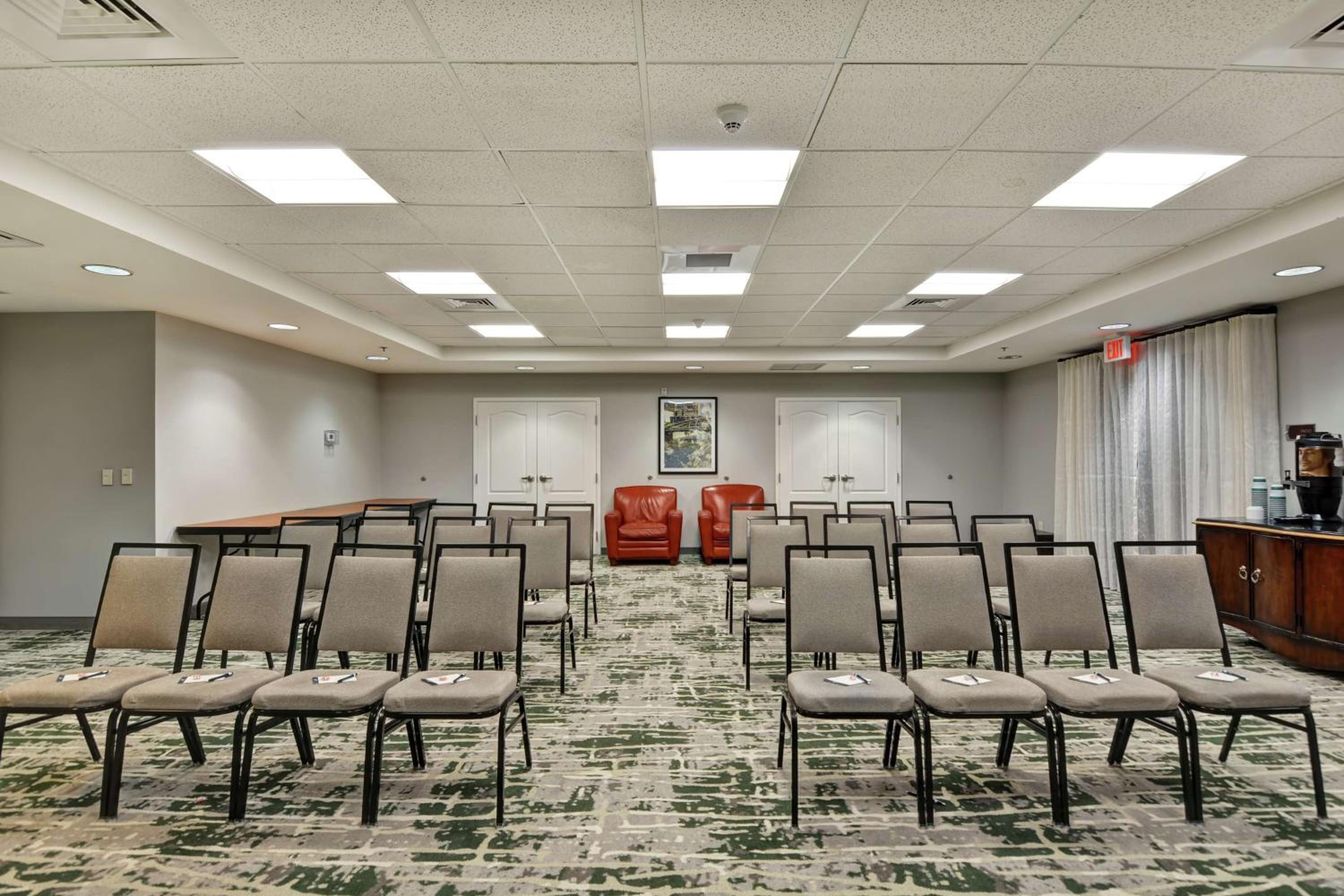 Reno Vacations - Homewood Suites by Hilton Reno - Property Image 18