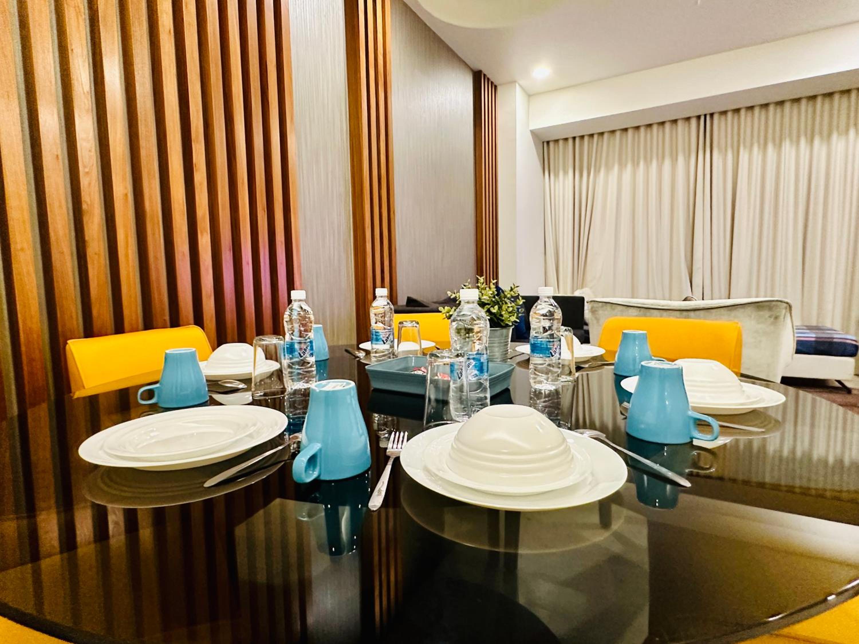 Tropicana The Residence Klcc By Sky World