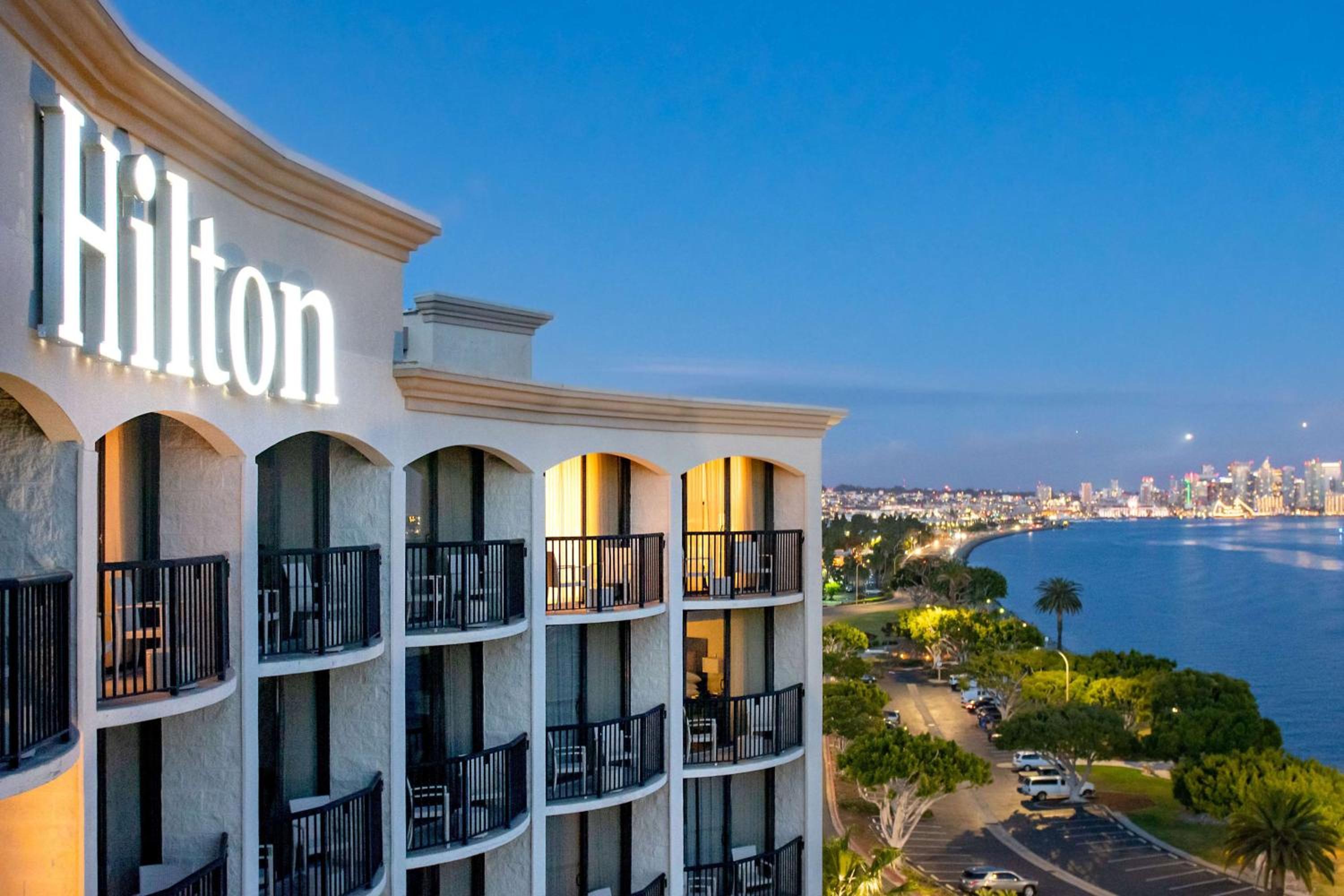 Hilton San Diego Airport/Harbor Island-0