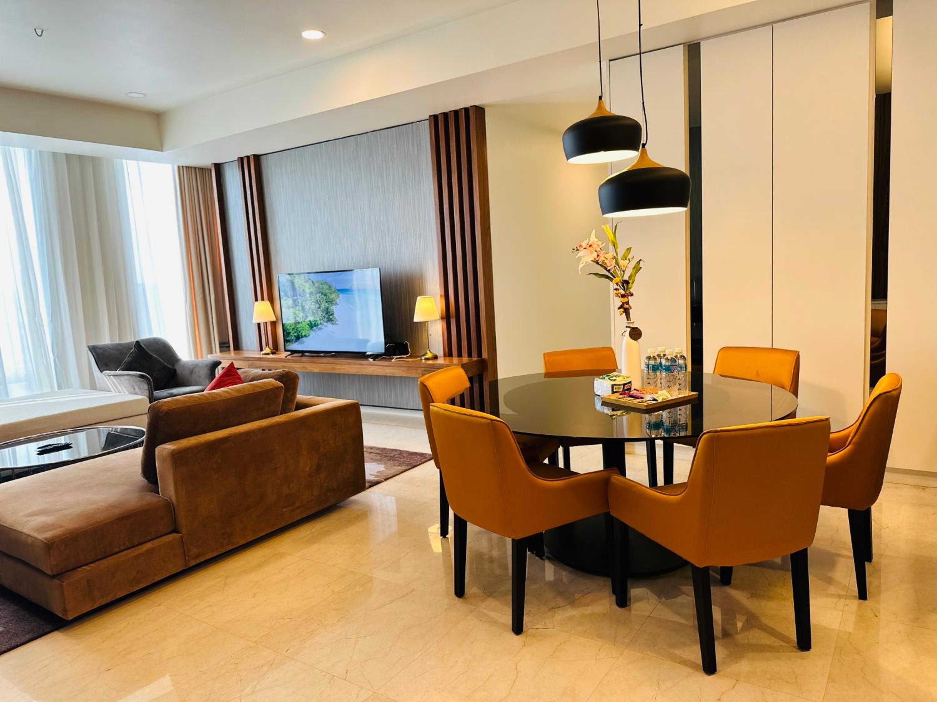 Tropicana The Residence Klcc By Sky World