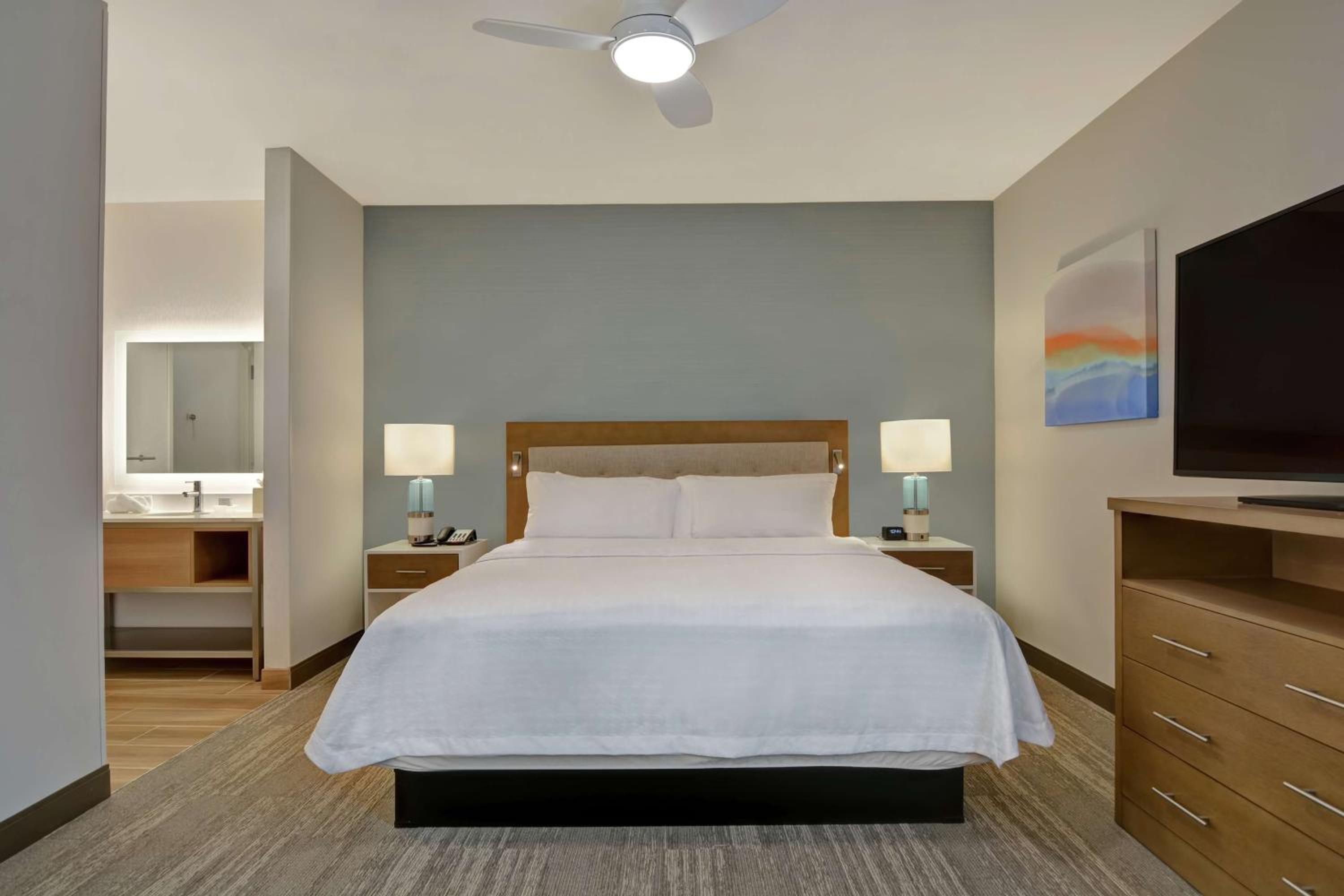 San Diego Vacations - Homewood Suites By Hilton Chula Vista Eastlake - Property Image 21