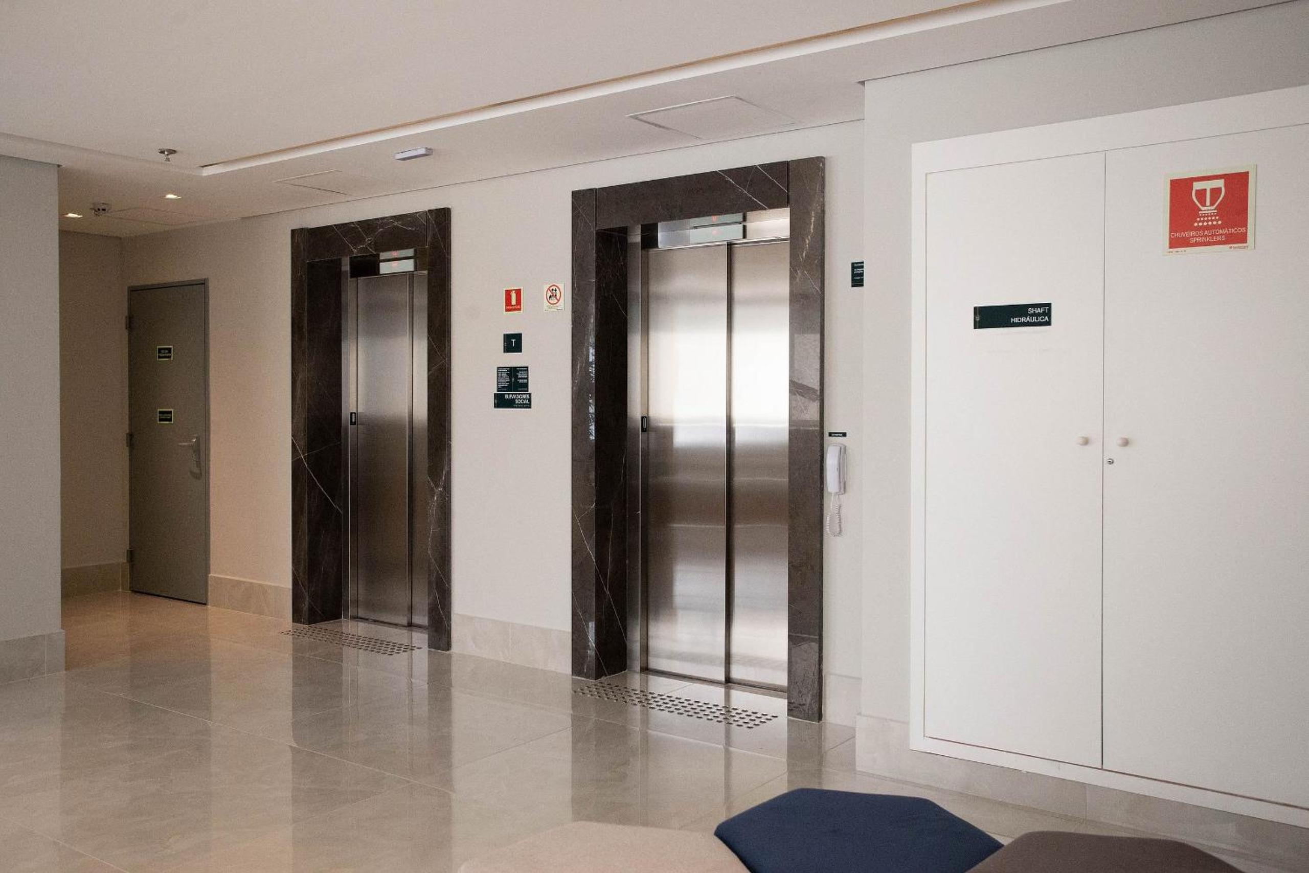 ID Lisboa condo - Studios by season