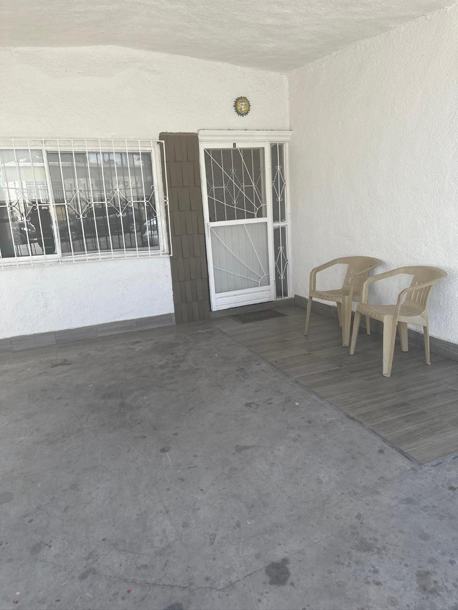 Hotel Departamento privado con cochera y WIFI alta velocidad - Image 1