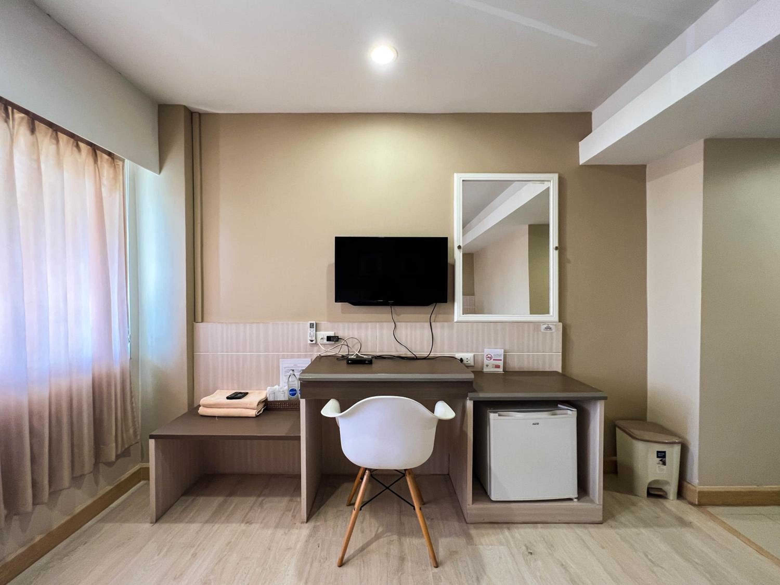 Srivichai Hotel
