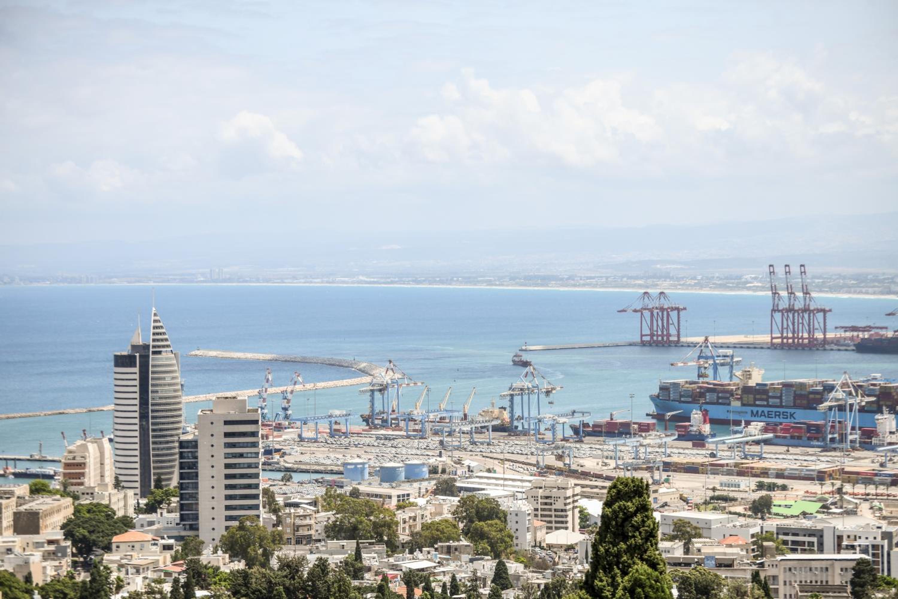 Stunning 2BR Apartment with Balcony and Ocean View in the Heart of Haifa by Sea N' Rent view 4