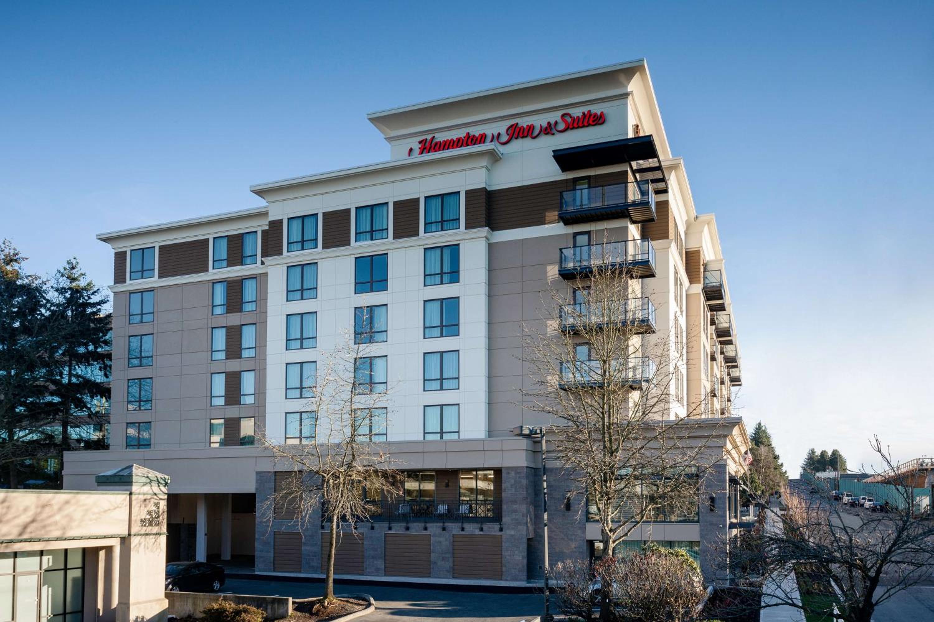 Hotel Hampton Inn & Suites by Hilton Seattle/Northgate - Image 1