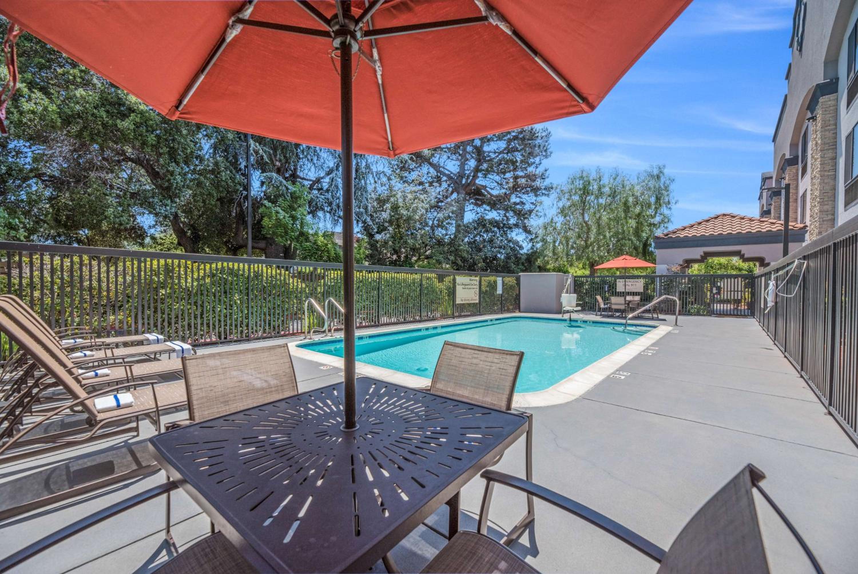 Hayward Vacations - Hampton Inn Oakland-Hayward - Property Image 30
