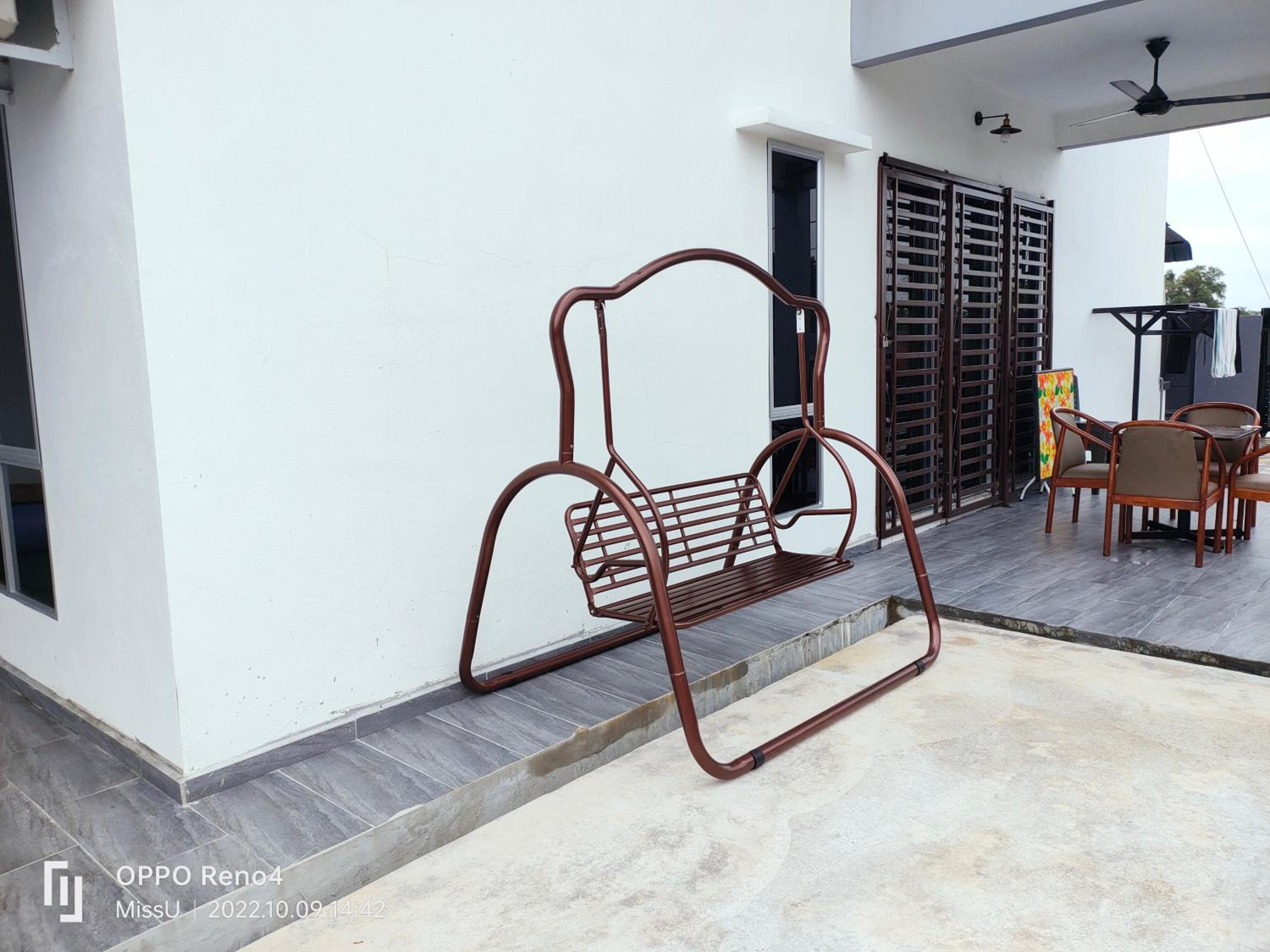 Rania Homestay With Private Pool Seri Iskandar Perak Near UTP UITM view 3