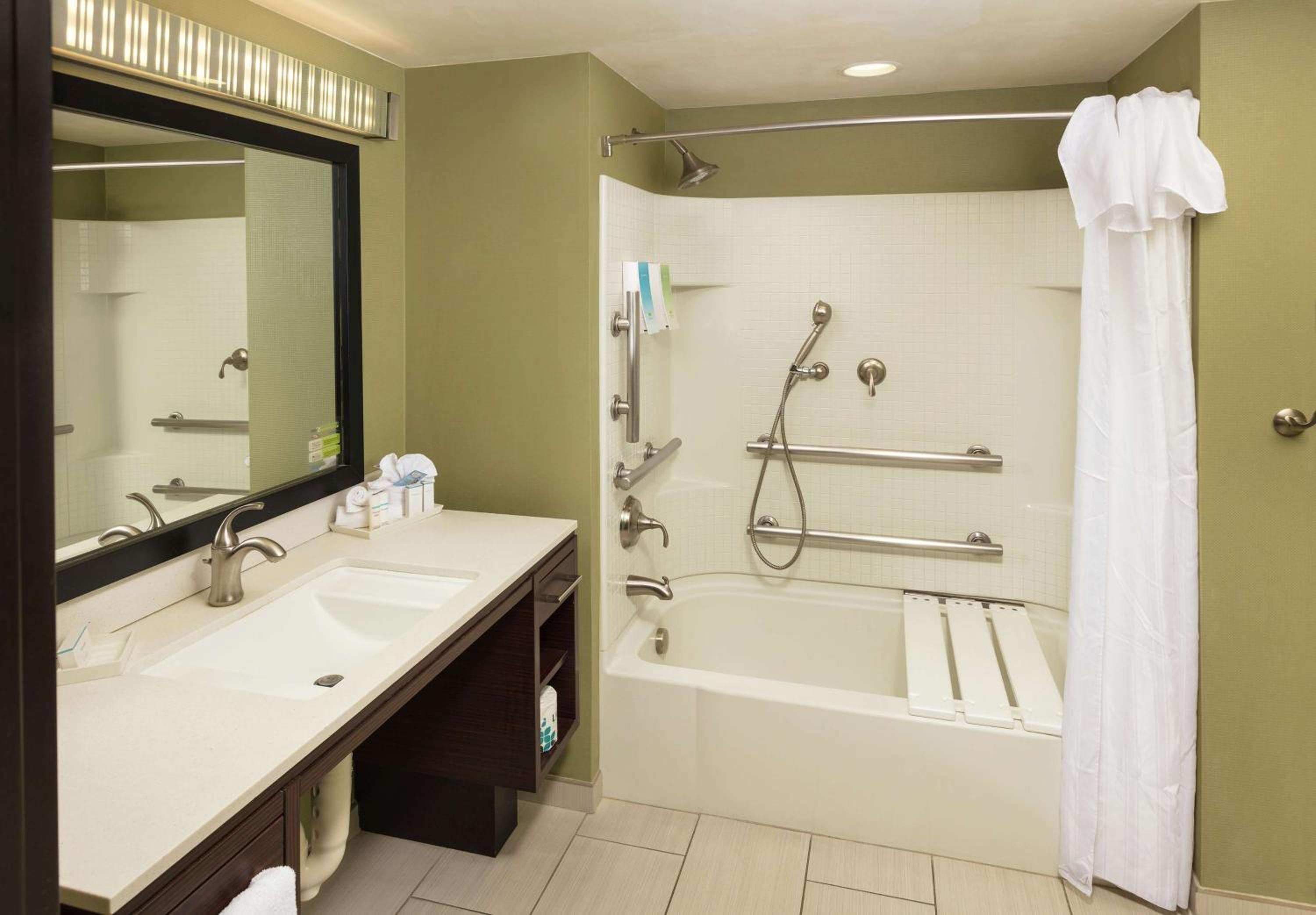 Ogden Vacations - Home2 Suites by Hilton Salt Lake City/Layton - Property Image 3