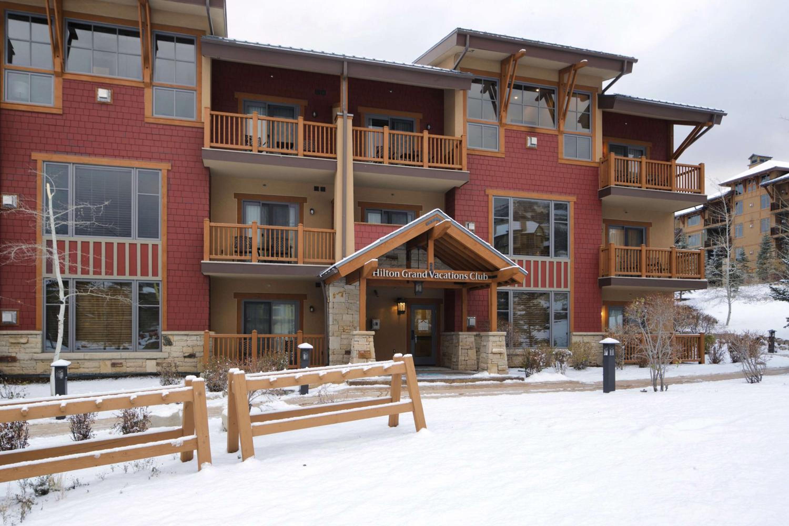 Hotel Hilton Grand Vacations Club Sunrise Lodge Park City - Image 1