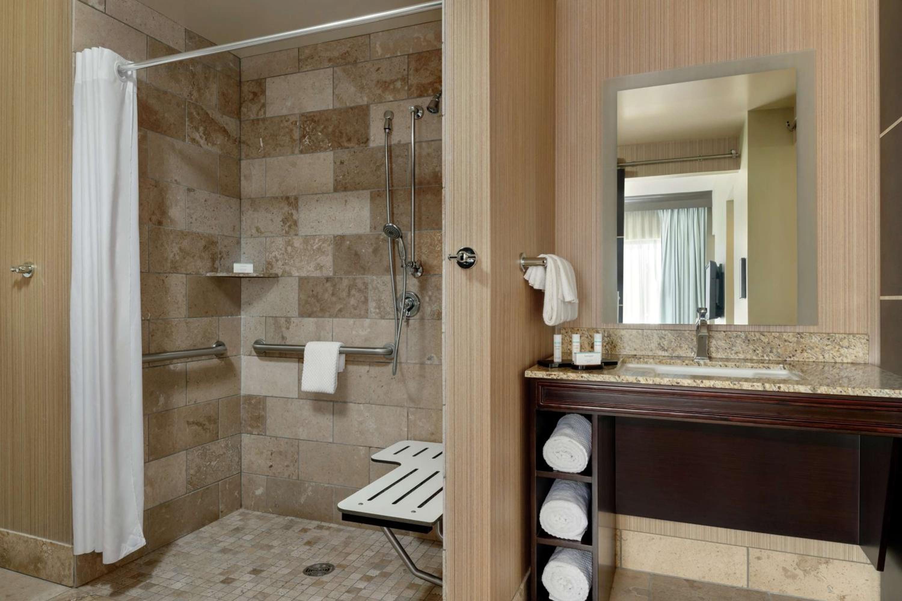 Embassy Suites by Hilton Salt Lake West Valley City - Property Image 8