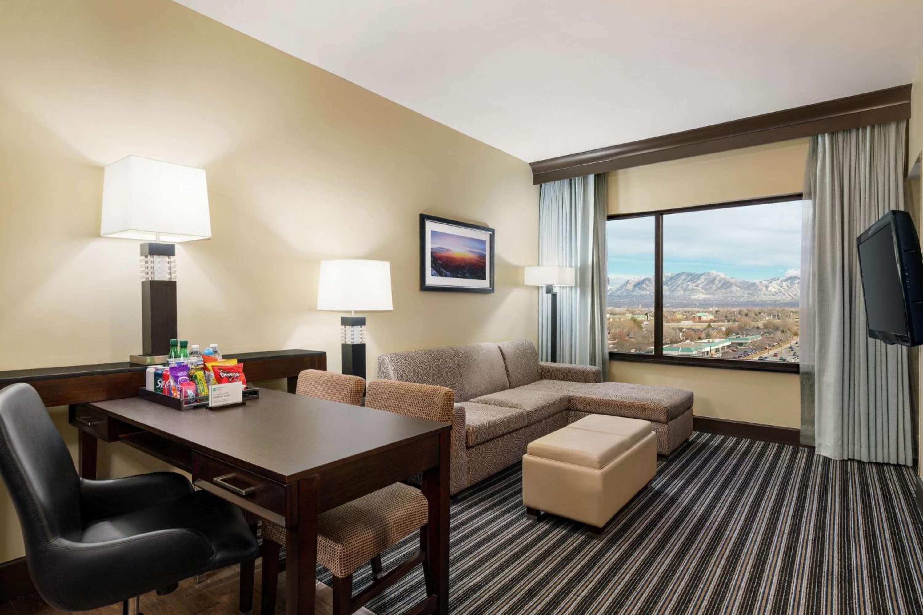 Embassy Suites by Hilton Salt Lake West Valley City - Property Image 55