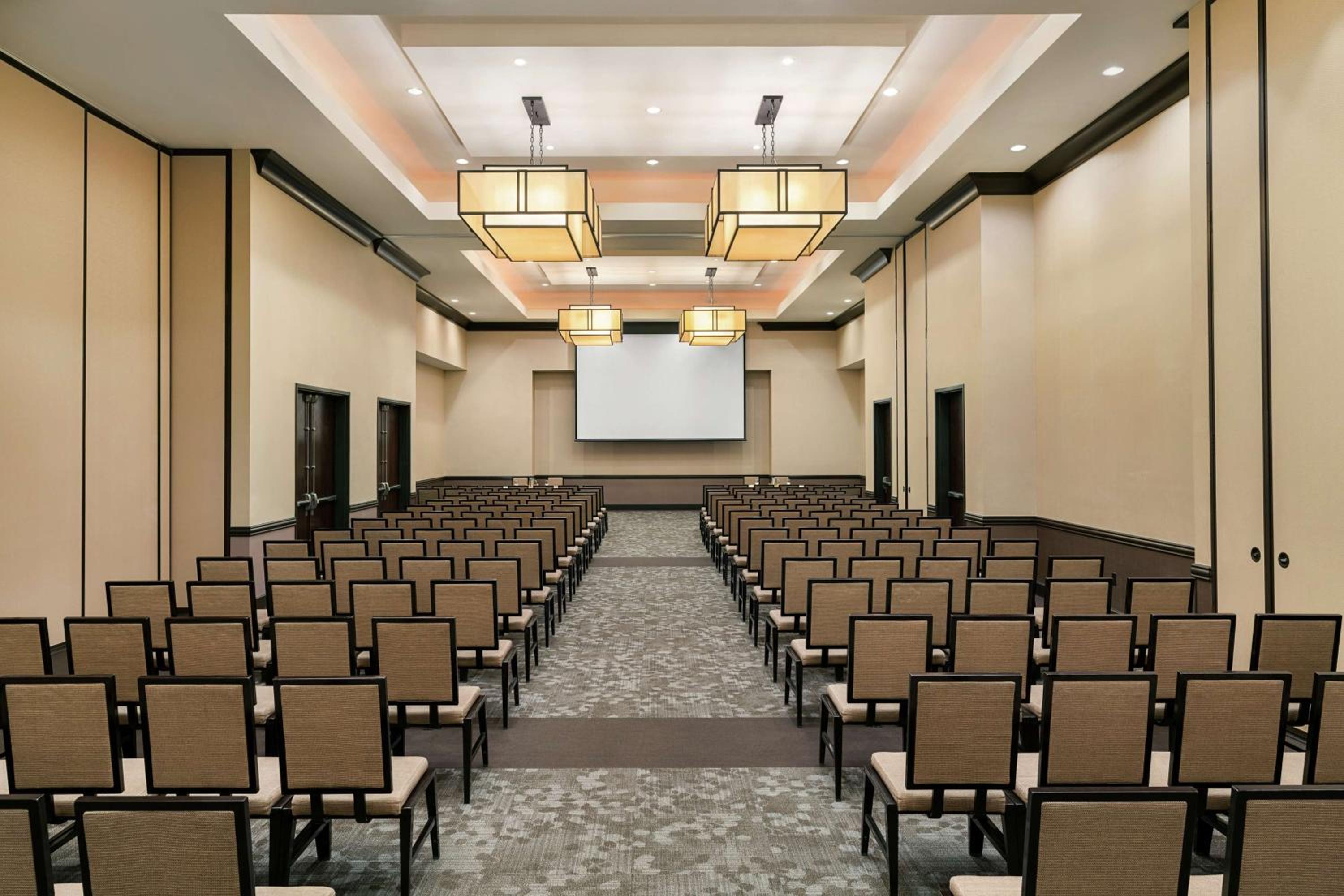 Embassy Suites by Hilton Salt Lake West Valley City - Property Image 74