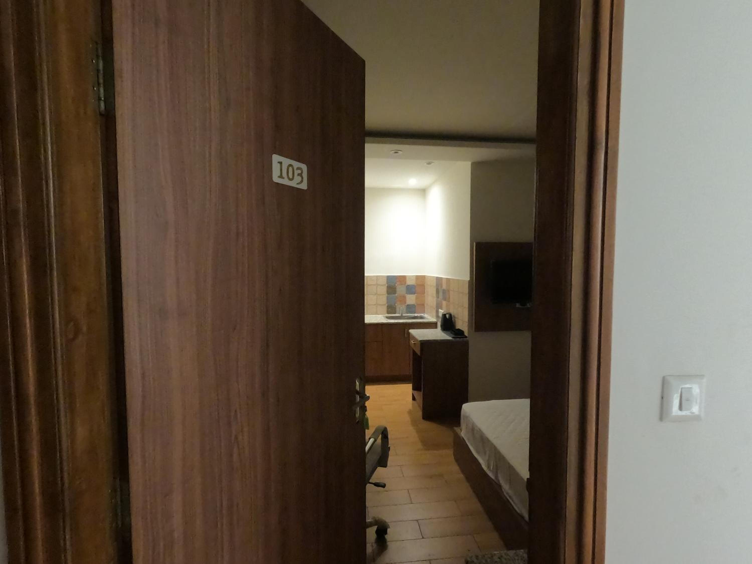 Photo 42