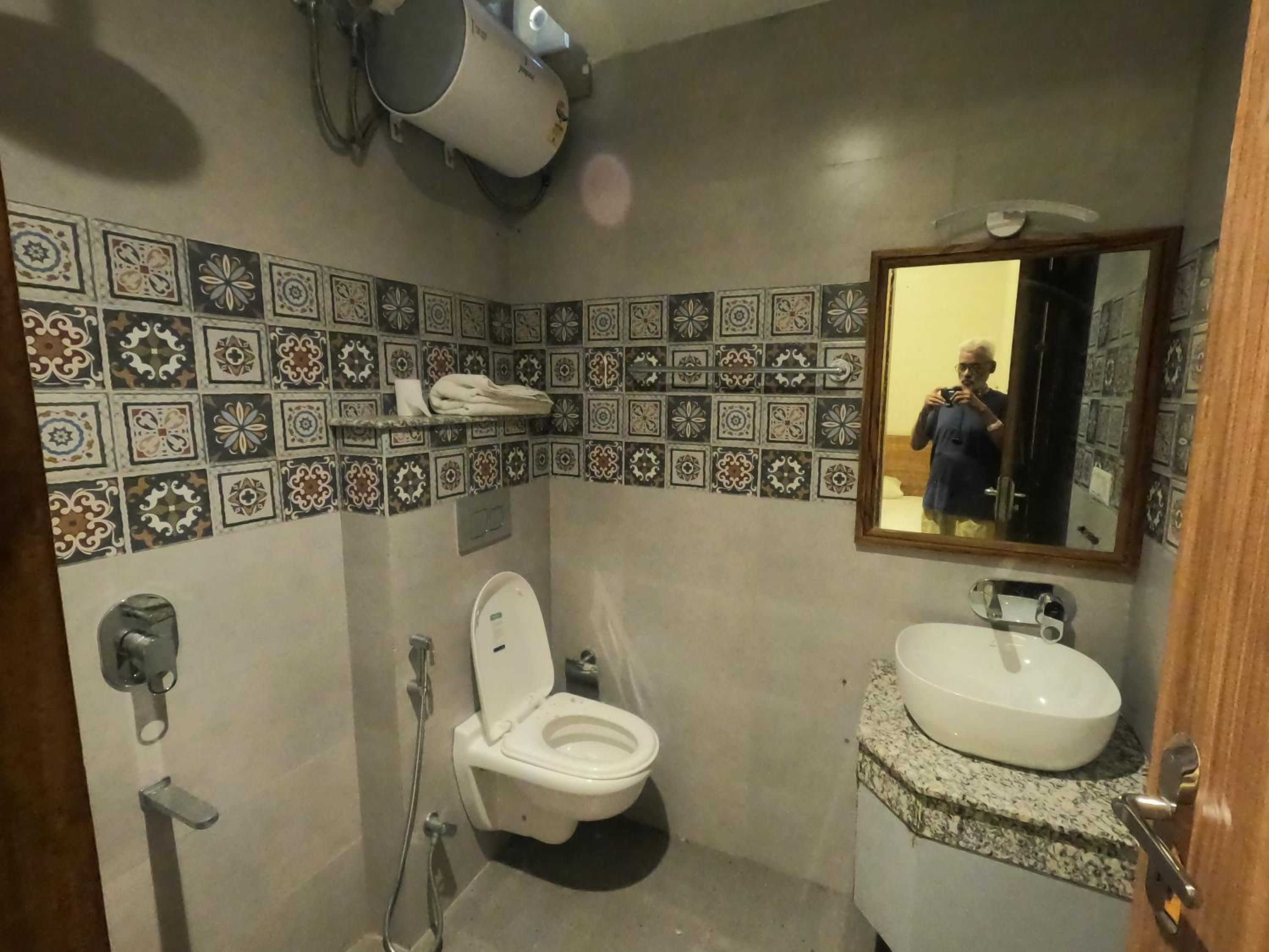 Photo 10