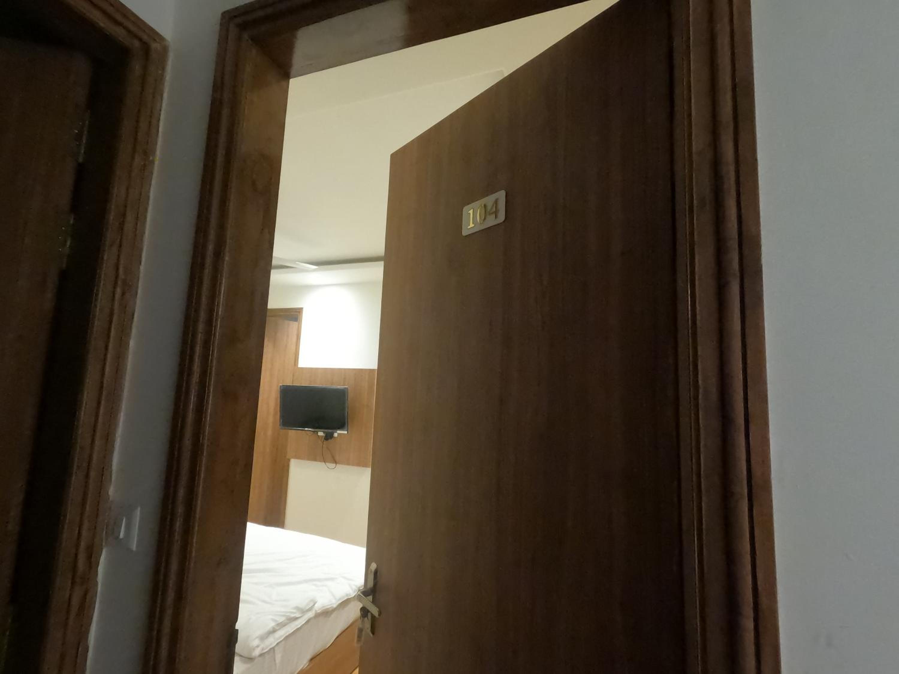 Photo 12
