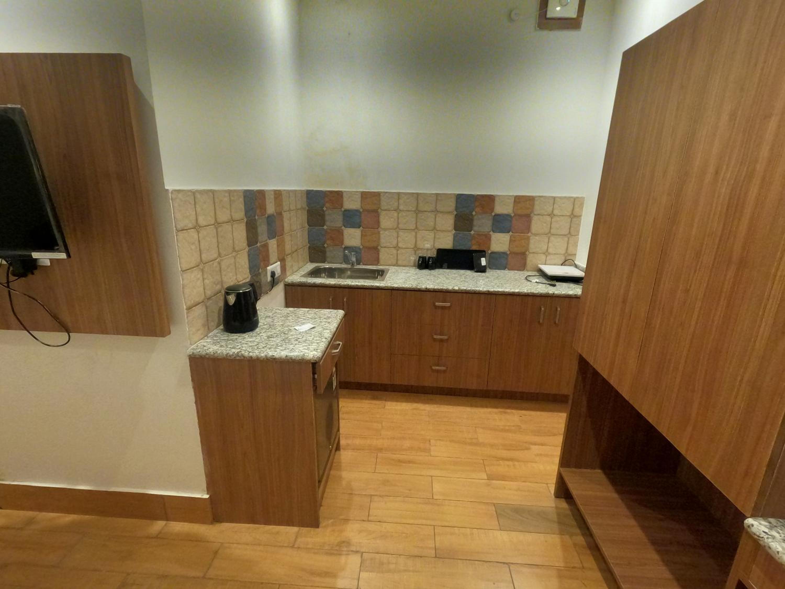 Photo 16