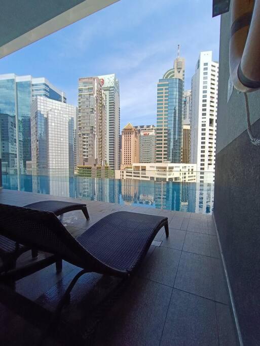 RM218 Bukit Bintang Balcony Studio Infinity Pool photo 4