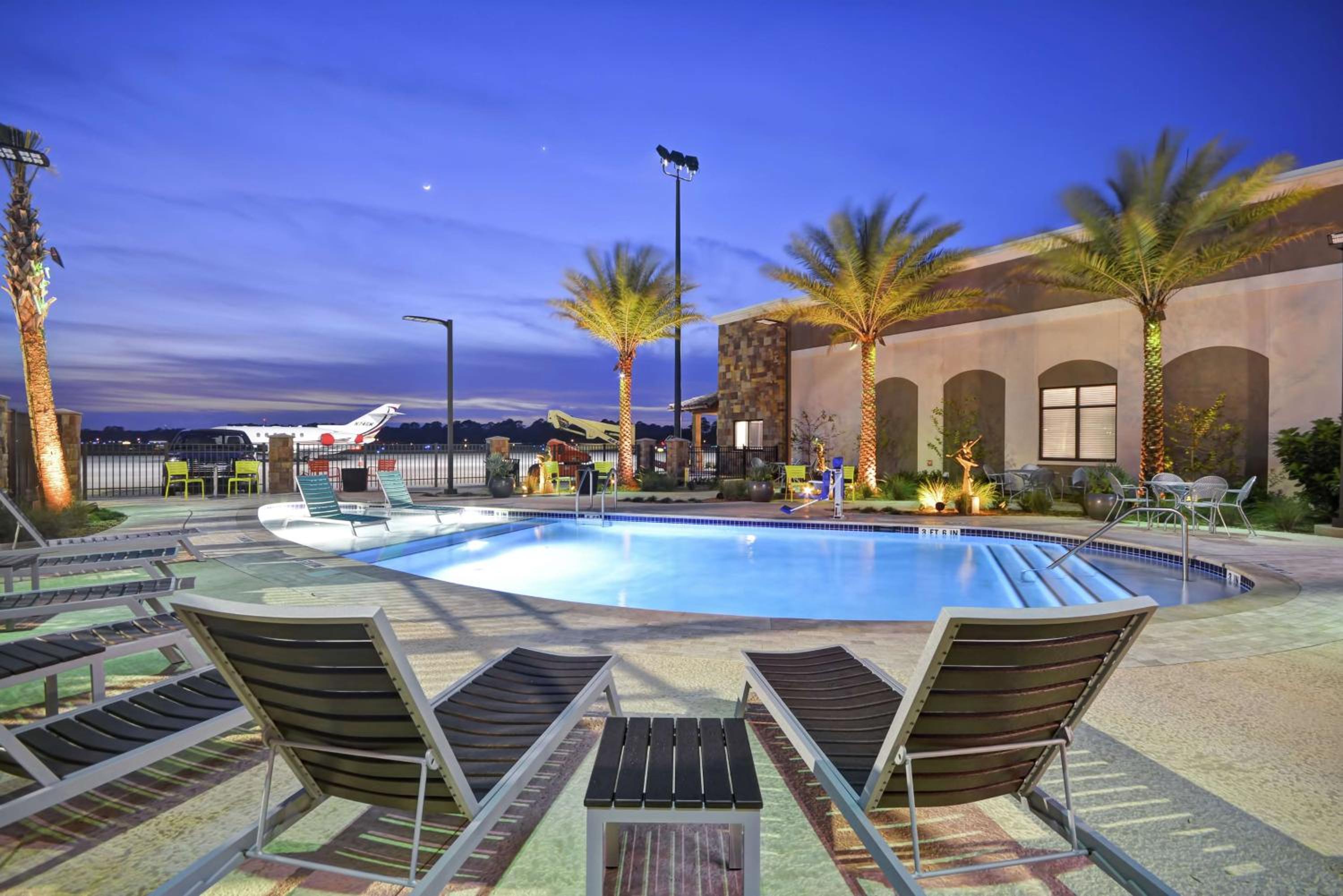Home2 Suites By Hilton St. Simons Island - Property Image 10