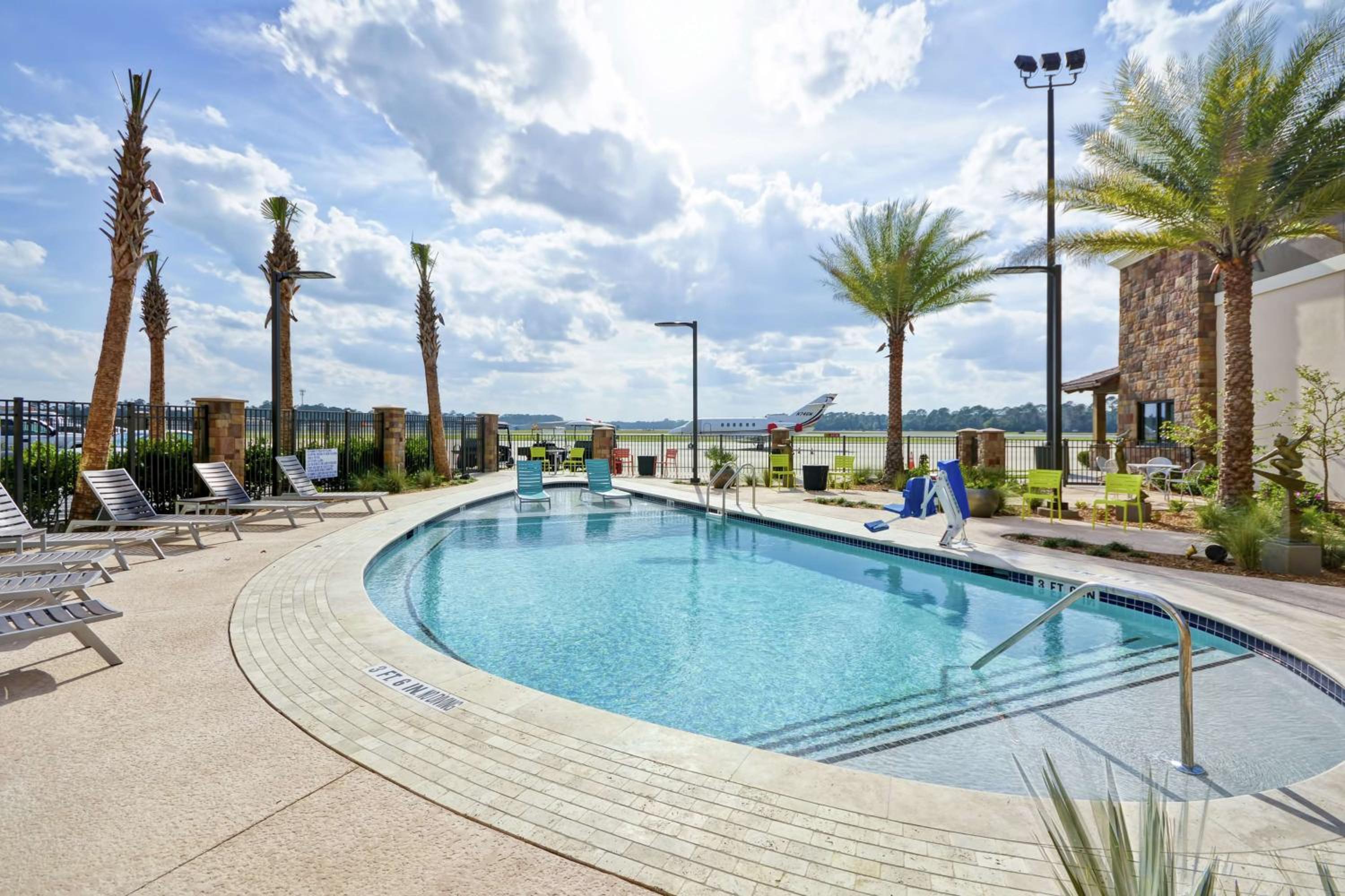 Home2 Suites By Hilton St. Simons Island - Property Image 22