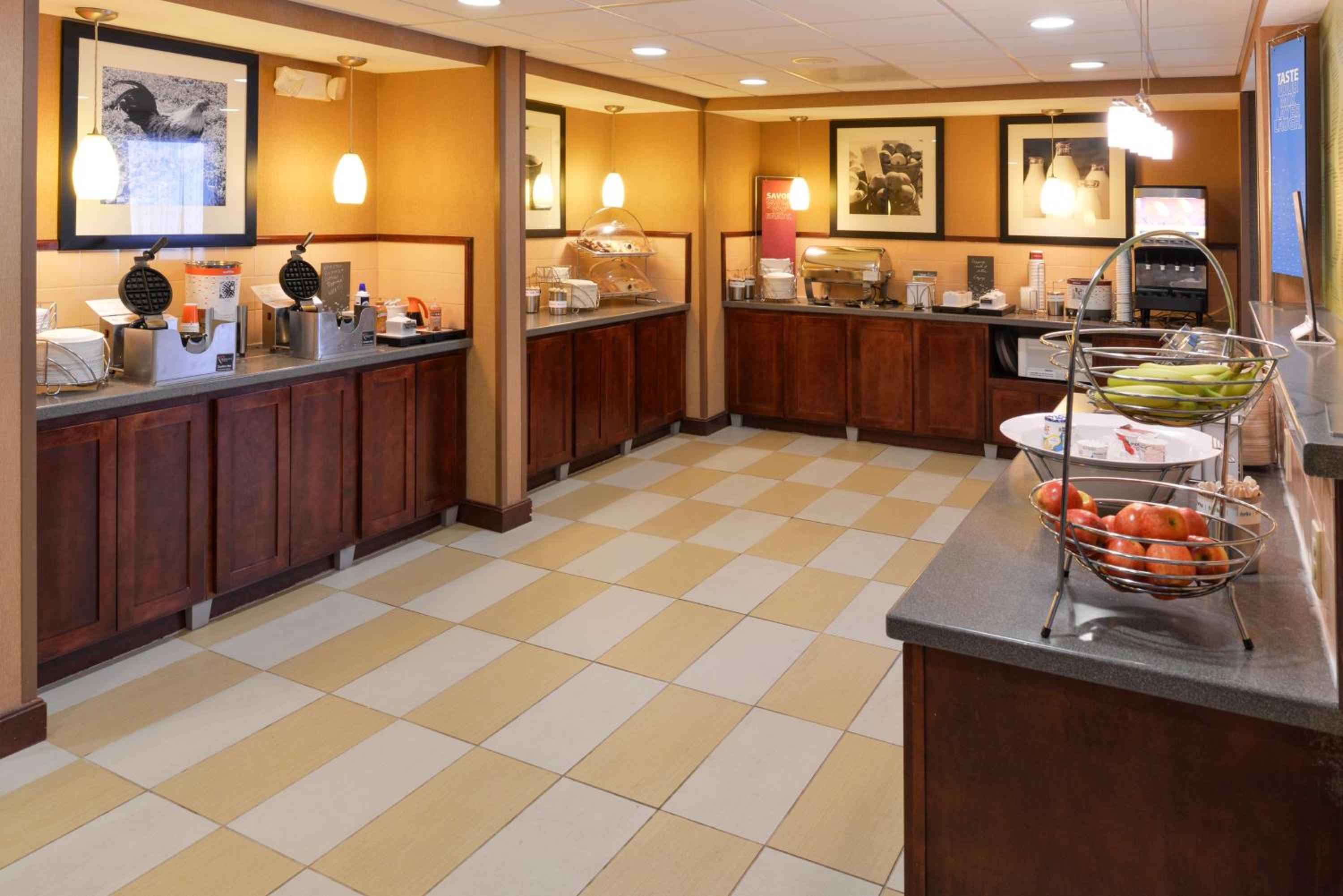 Hampton Inn Suites St. Louis - Edwardsville - Property Image 50