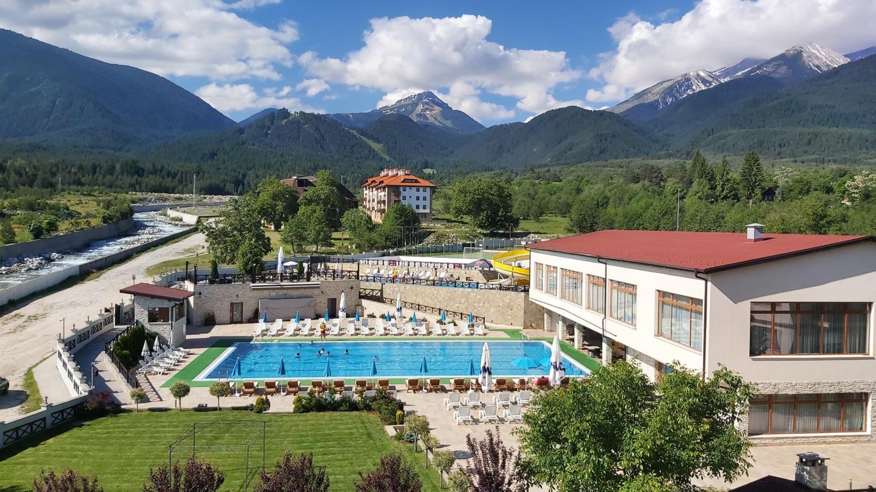 private apartment in a five-star hotel in Bansko