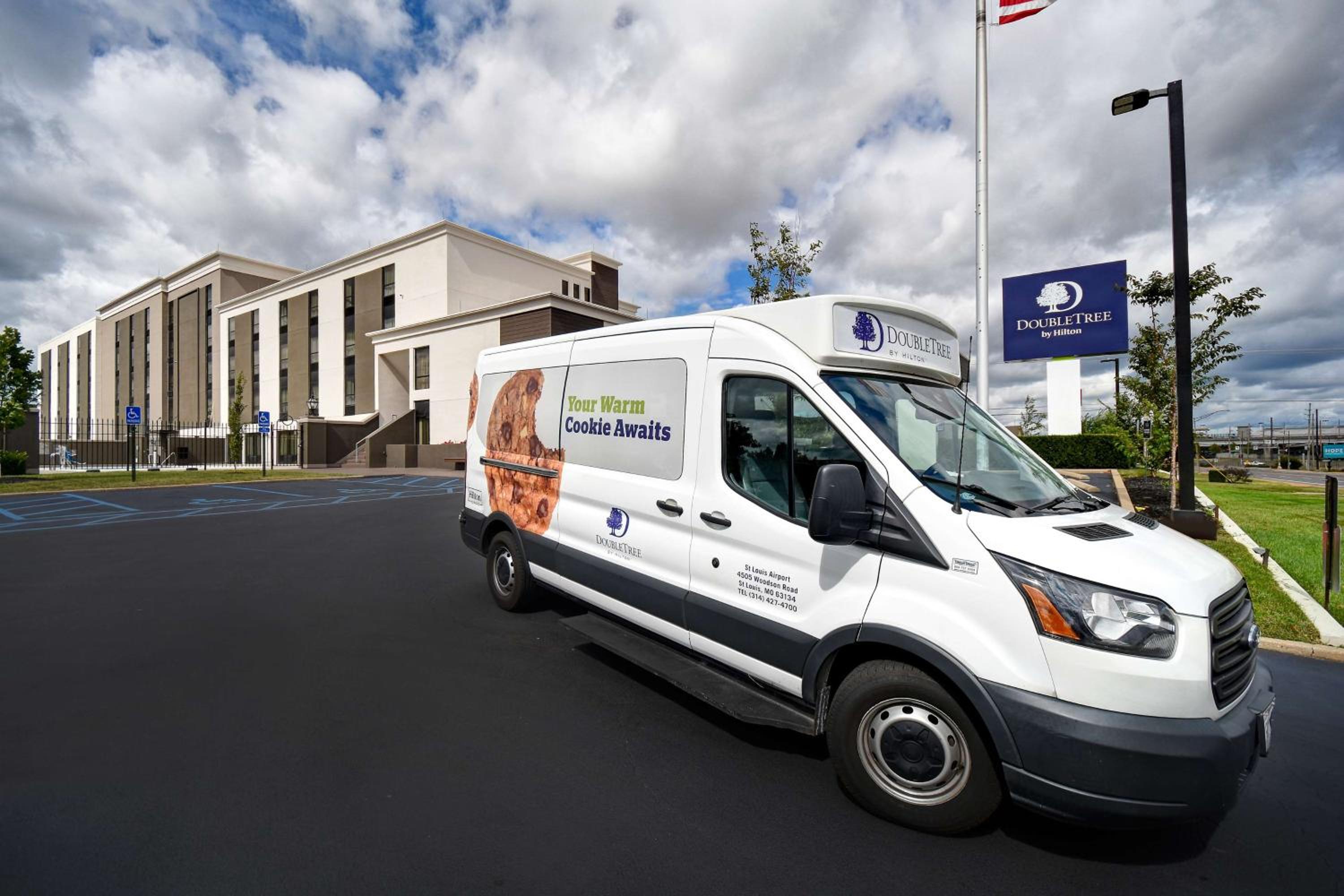 St Louis Vacations - DoubleTree by Hilton St. Louis Airport, MO - Property Image 2