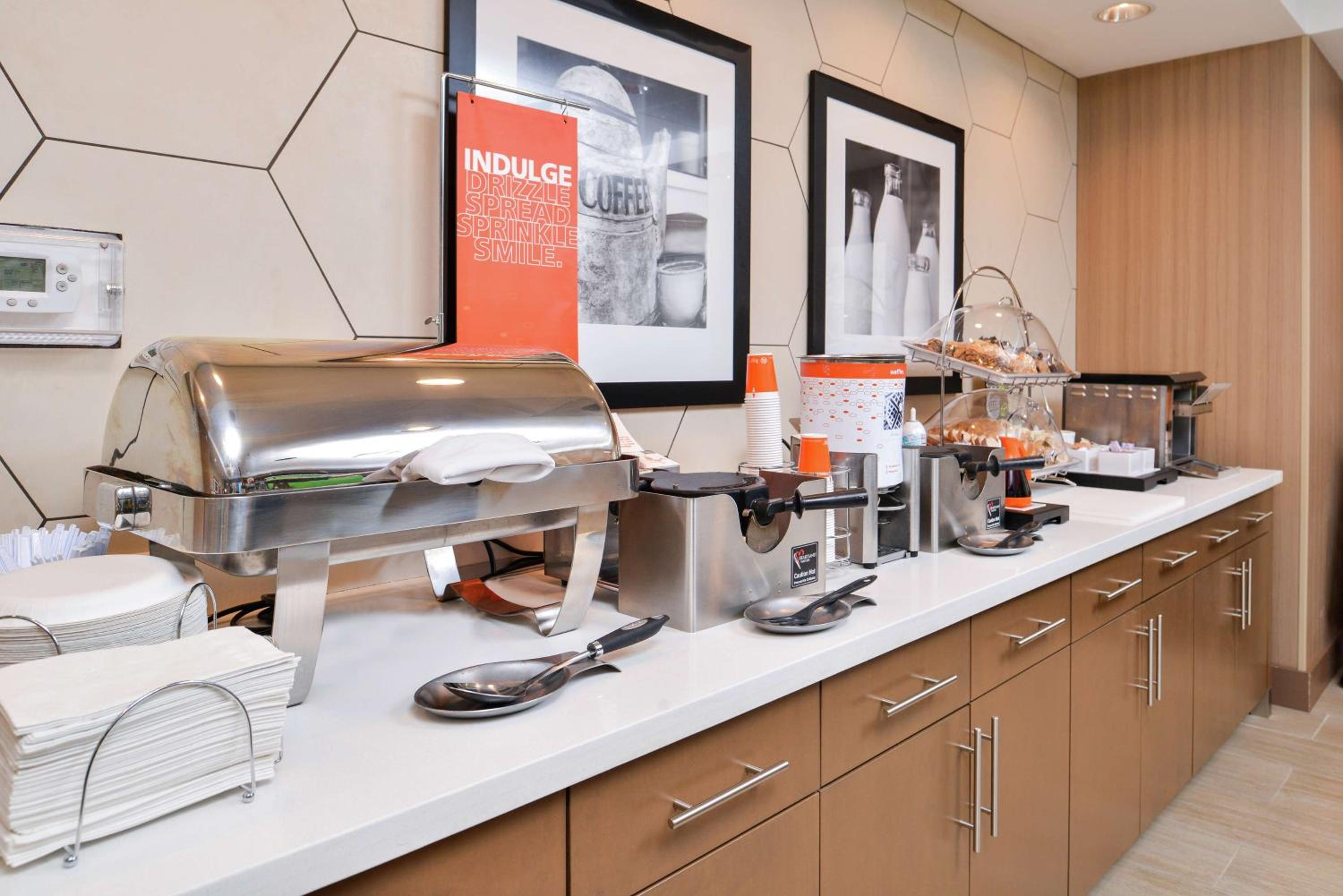 Hampton Inn  Suites Saint Paul Oakdale Woodbury - Property Image 28