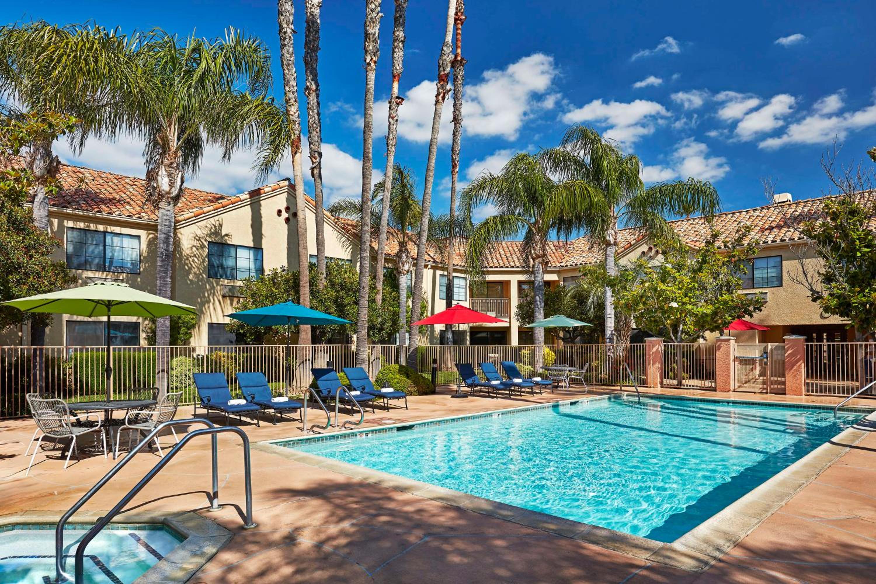 Valencia Vacations - Hilton Garden Inn Valencia Six Flags - Property Image 23