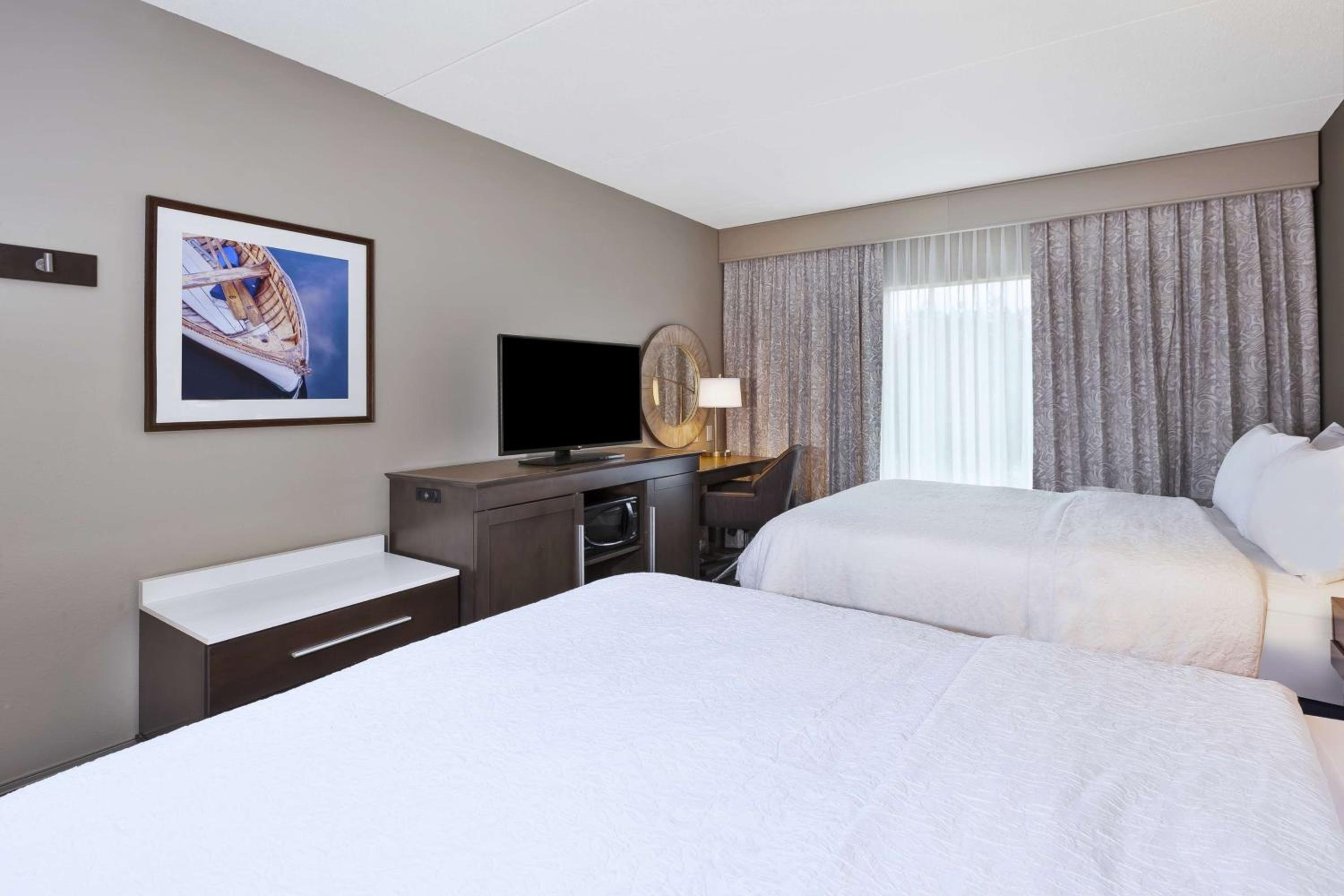 Hampton Inn Suites Wells-Ogunquit - Property Image 10