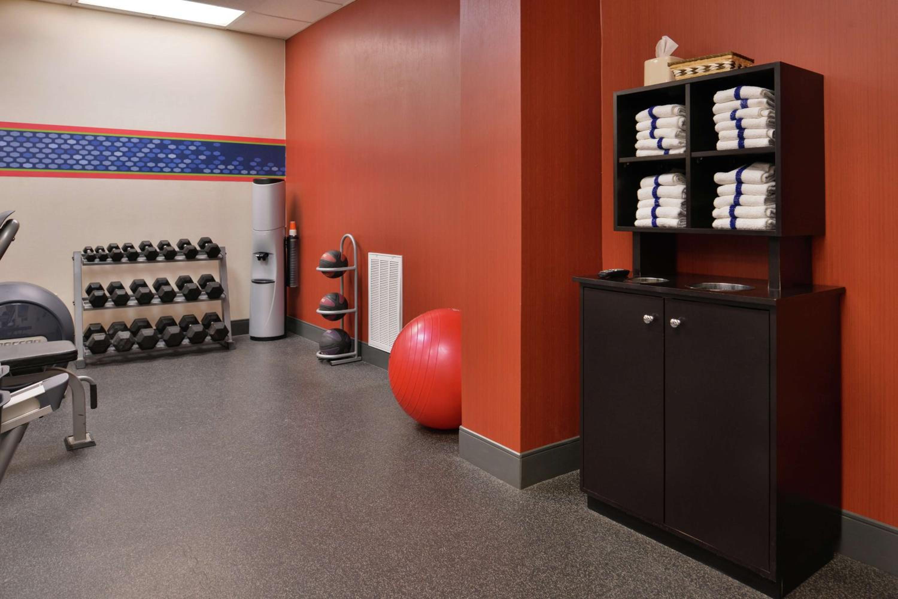 Woodward Vacations - Hampton Inn  Suites Woodward - Property Image 25