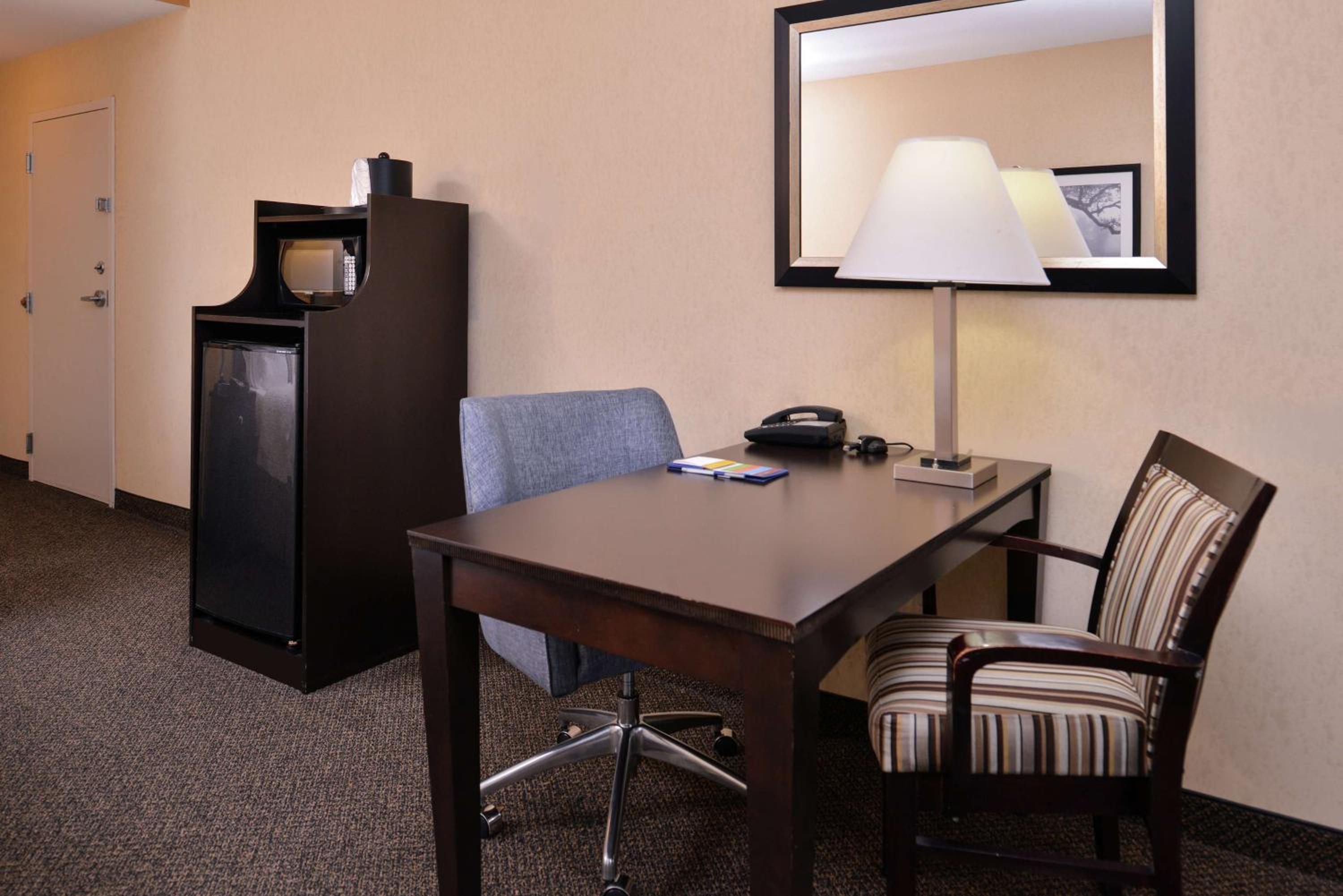 Woodward Vacations - Hampton Inn  Suites Woodward - Property Image 20