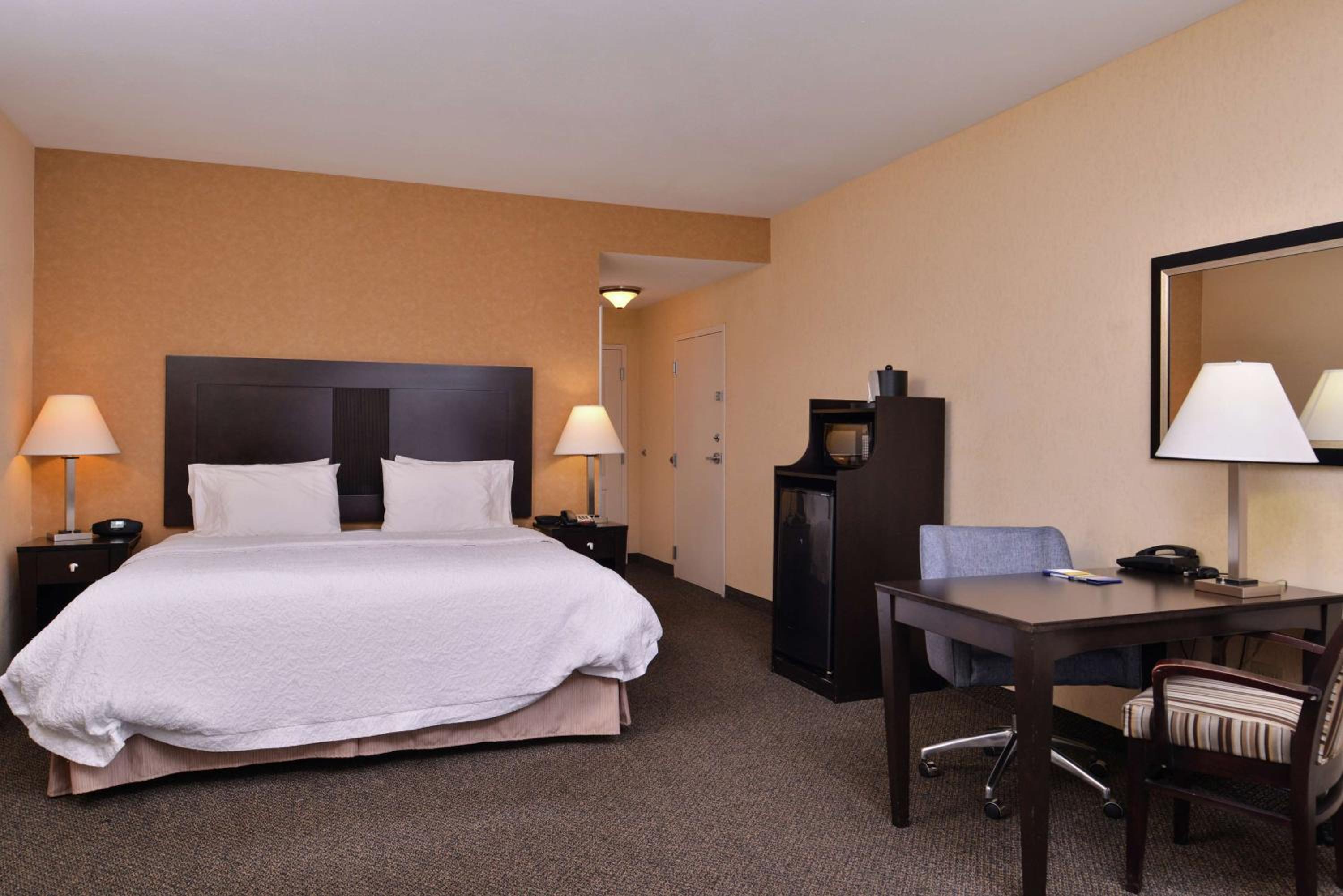 Woodward Vacations - Hampton Inn  Suites Woodward - Property Image 2