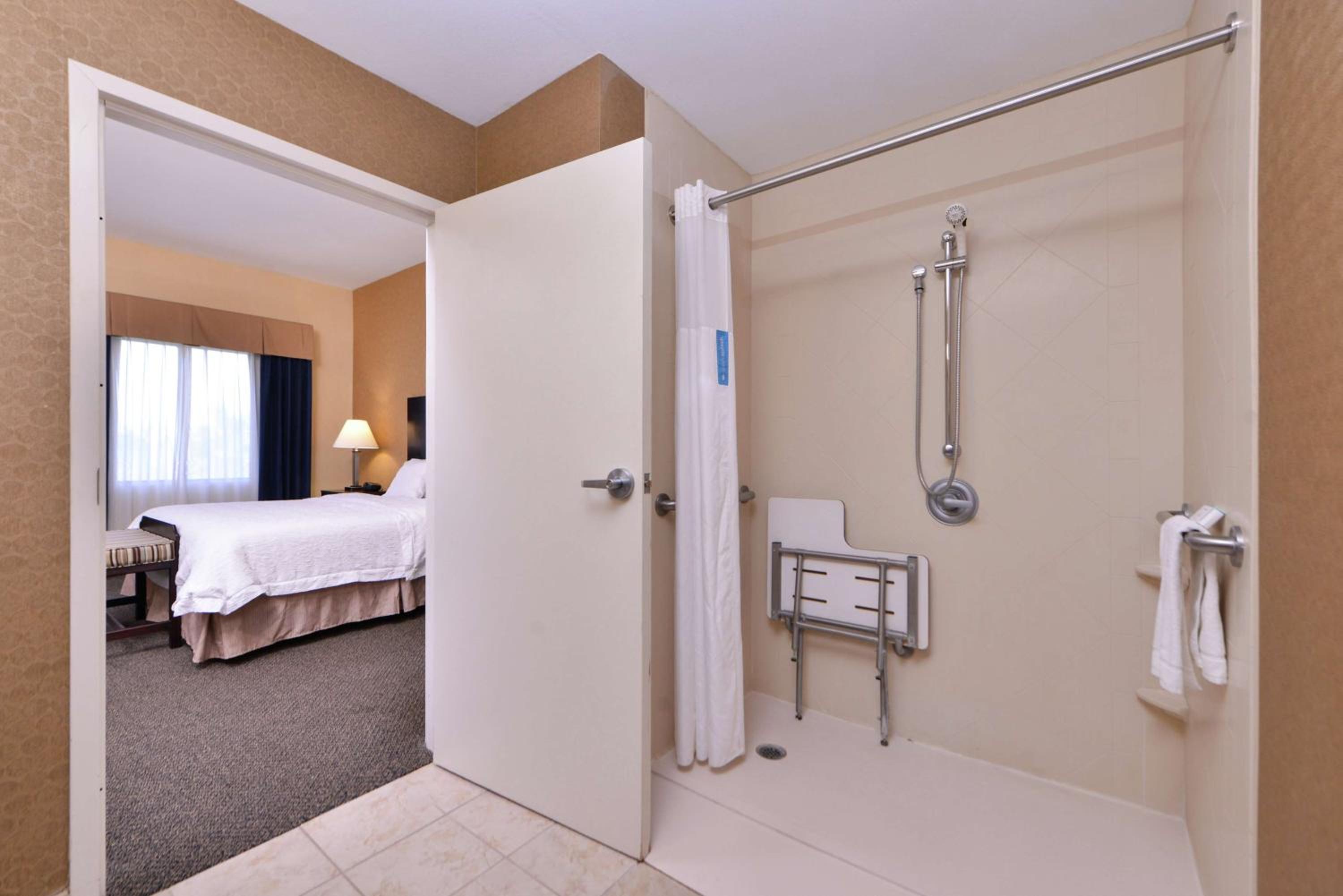 Woodward Vacations - Hampton Inn  Suites Woodward - Property Image 7