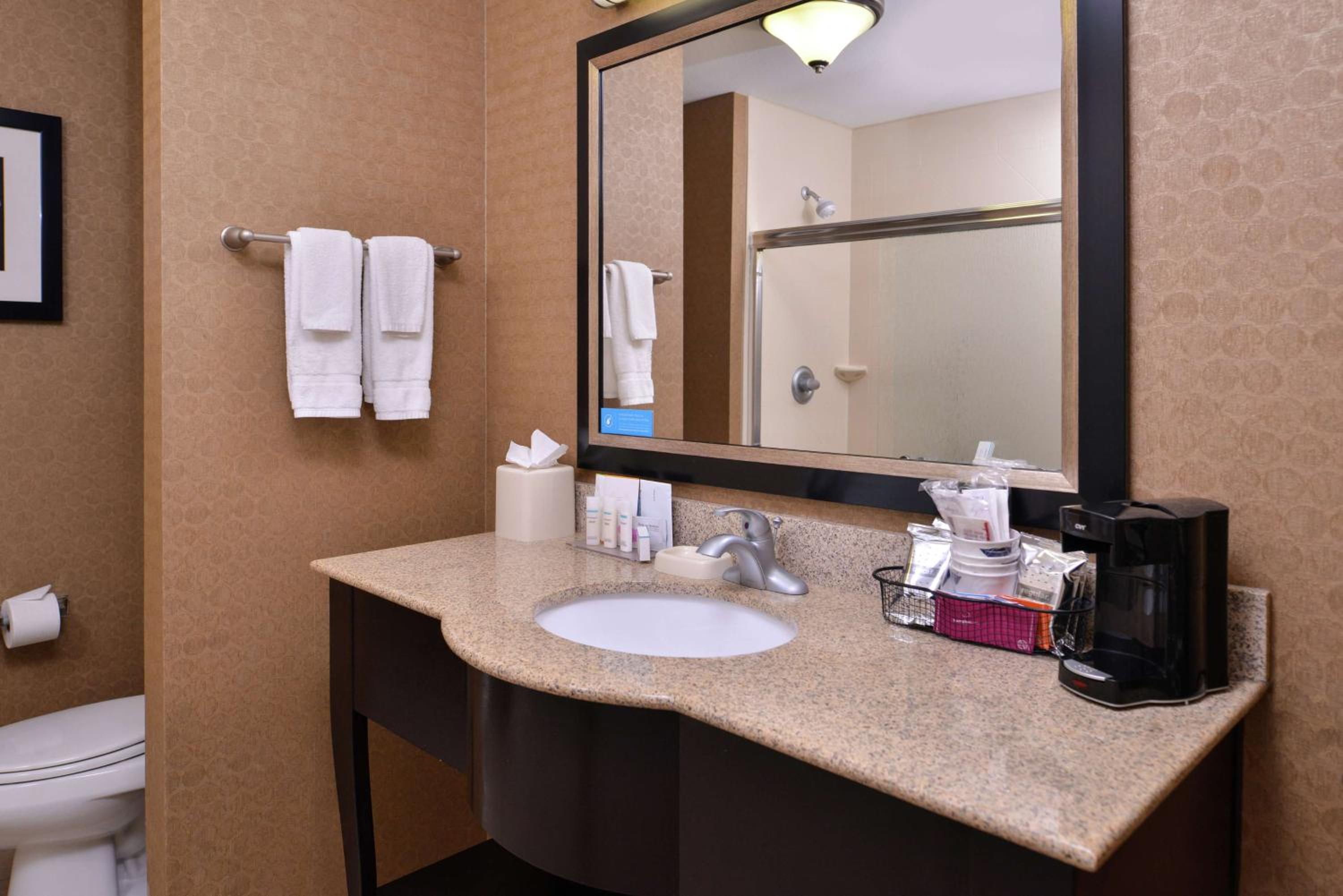 Woodward Vacations - Hampton Inn  Suites Woodward - Property Image 9