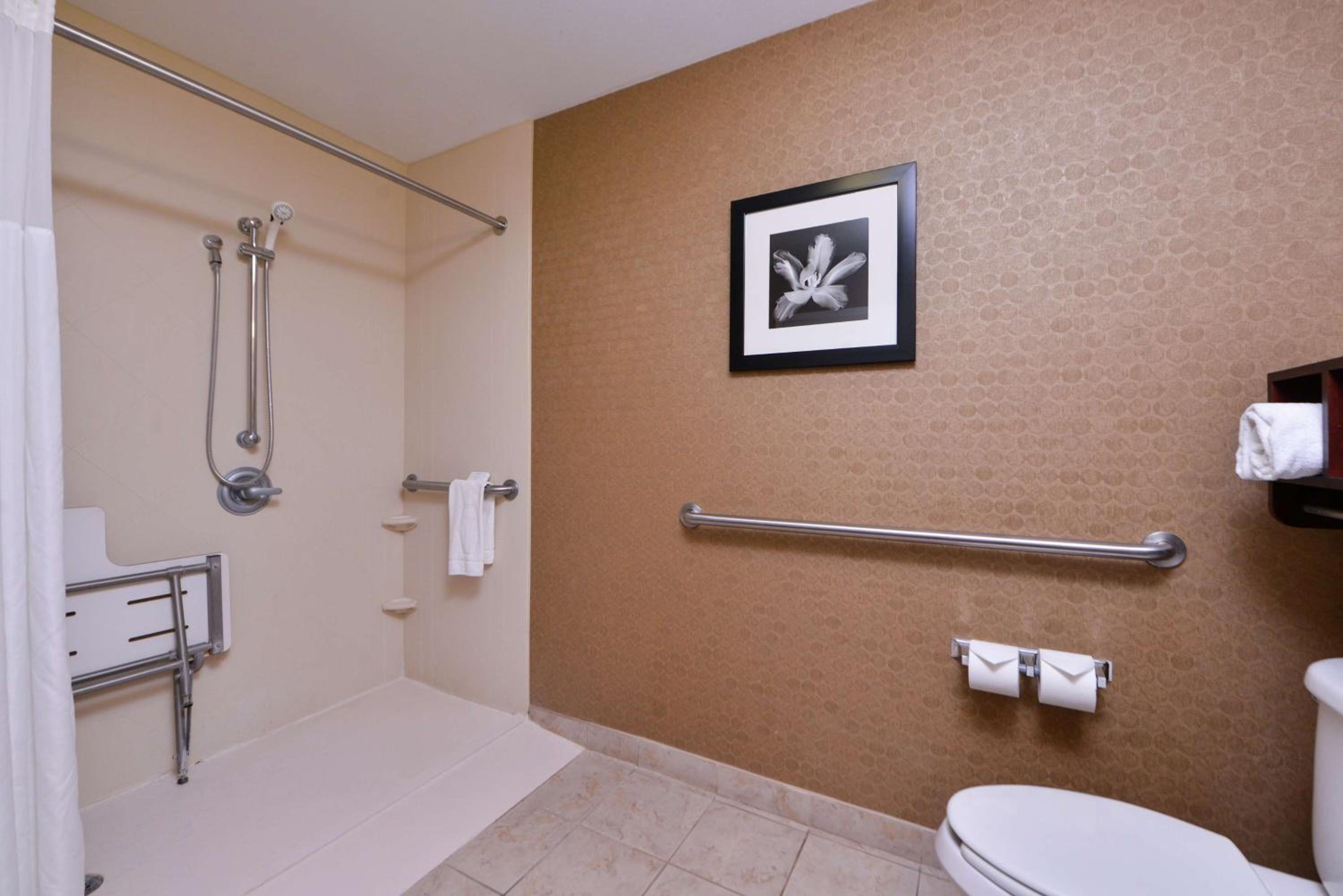 Woodward Vacations - Hampton Inn  Suites Woodward - Property Image 12