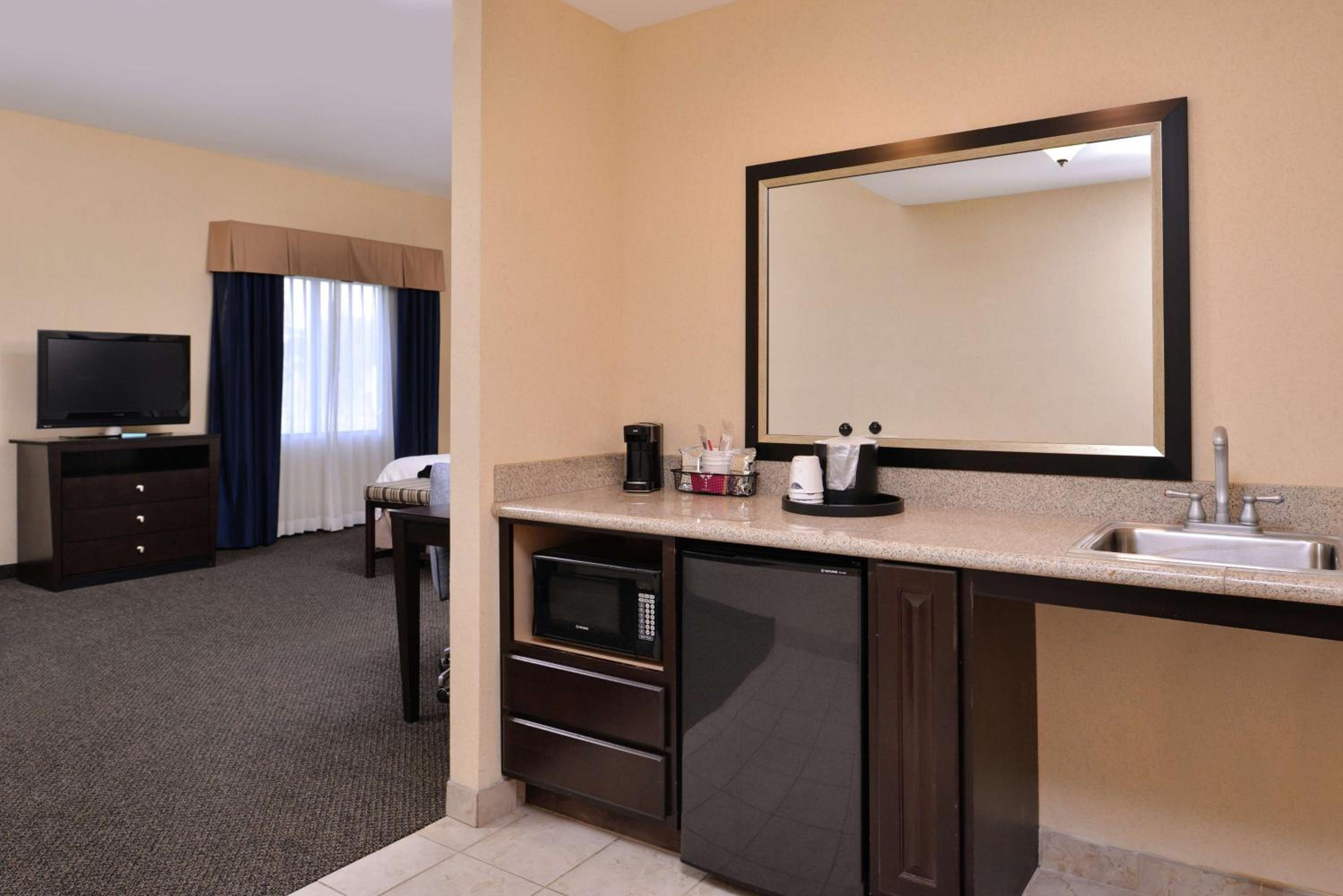 Woodward Vacations - Hampton Inn  Suites Woodward - Property Image 16