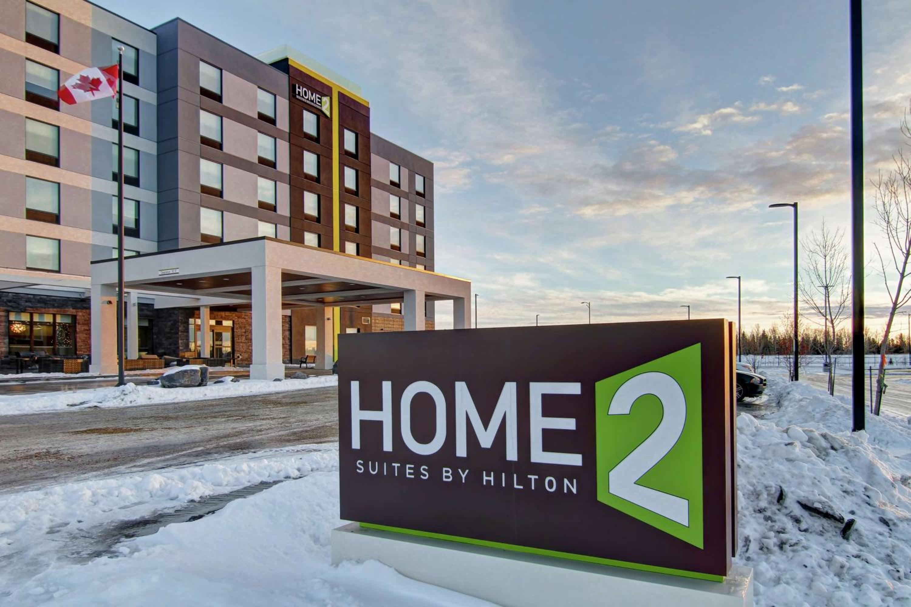 Hotel Home2 Suites By Hilton Edmonton South - Image 1