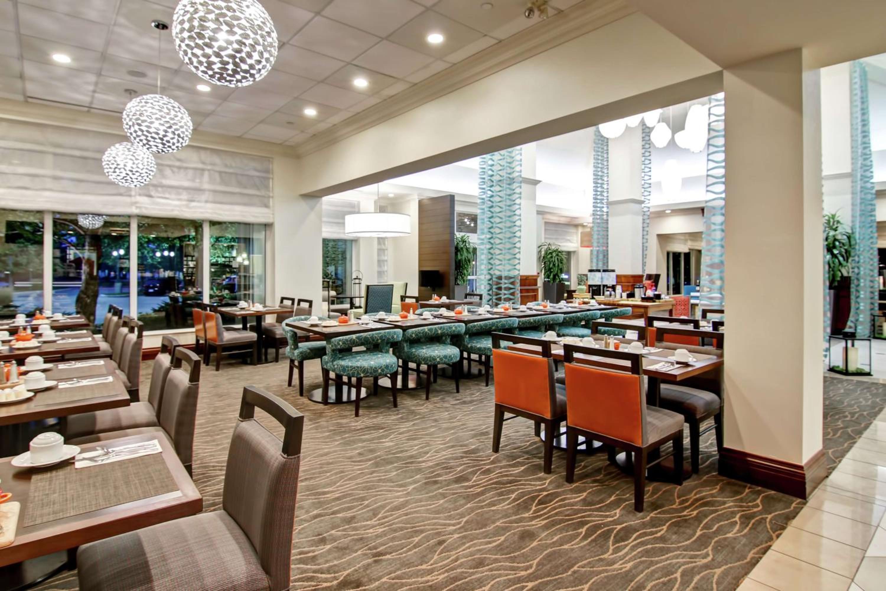 Hilton Garden Inn Toronto/Burlington - Property Image 7