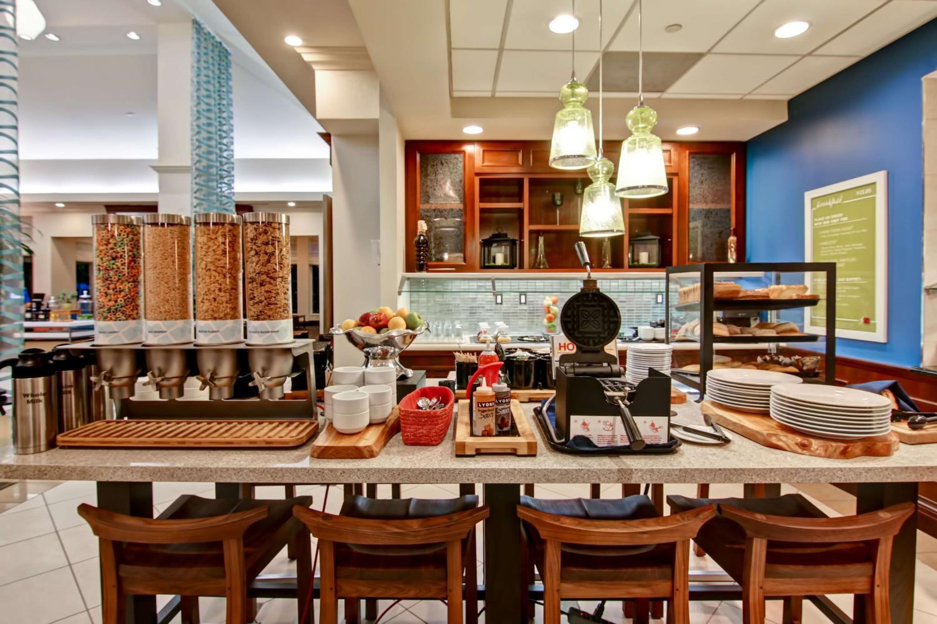 Hilton Garden Inn Toronto/Burlington - Property Image 12