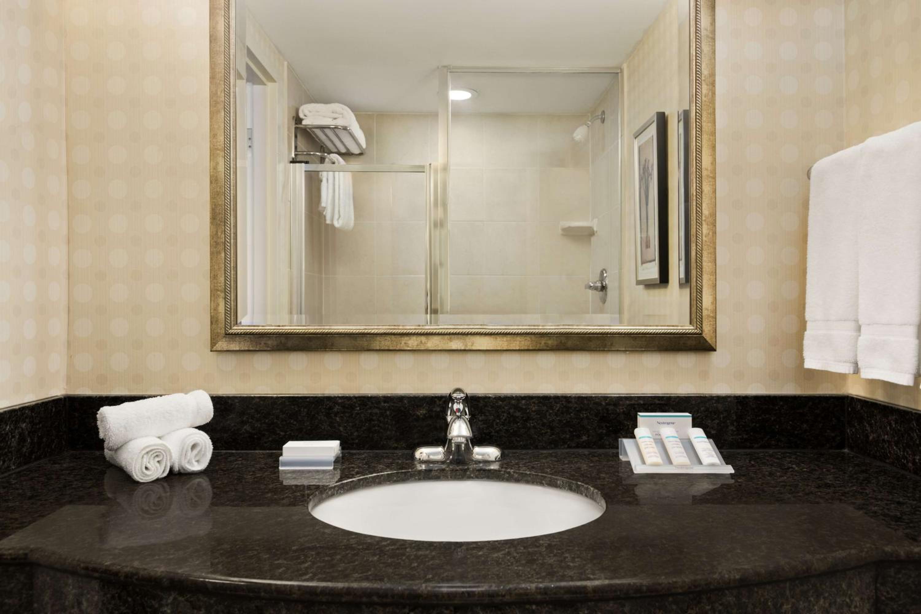 Hilton Garden Inn Toronto/Vaughan - Property Image 10