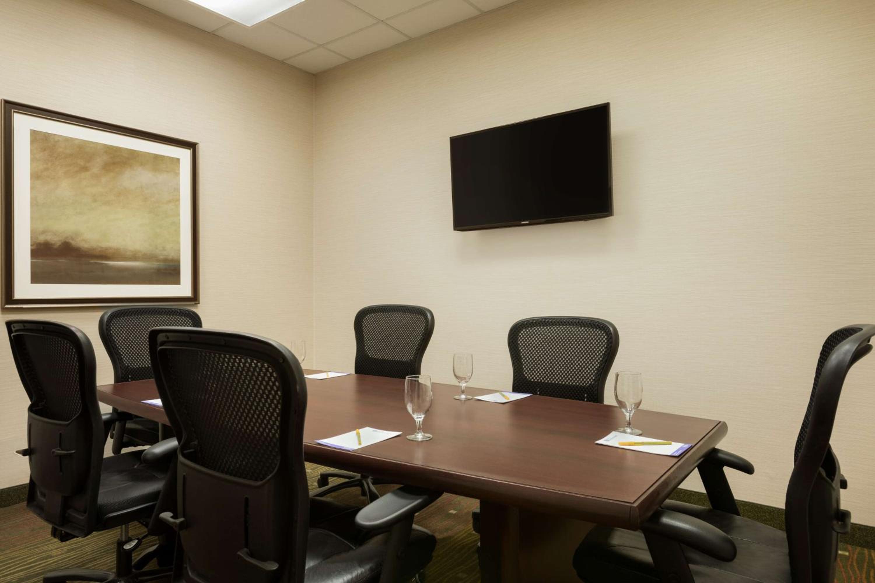 Hilton Garden Inn Toronto/Vaughan - Property Image 8