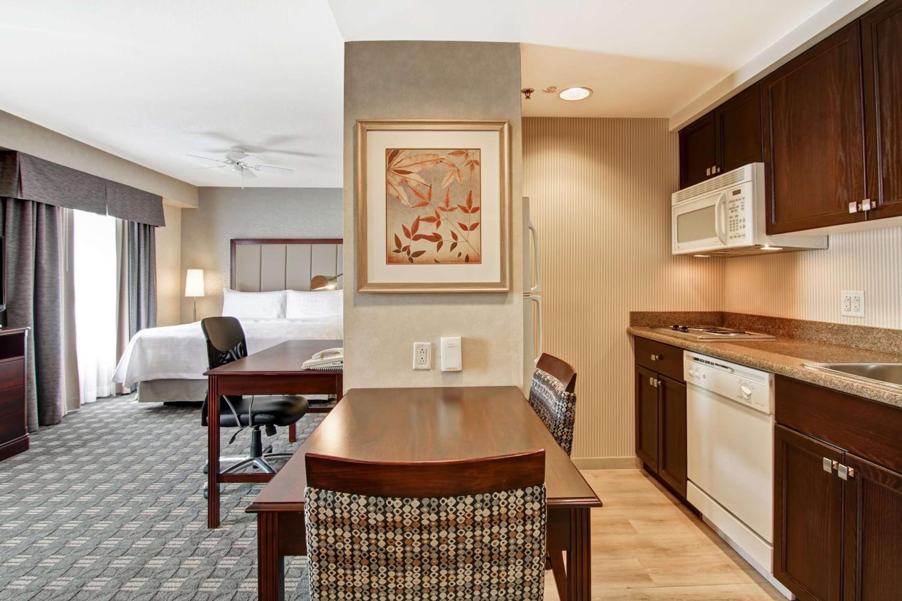 Homewood Suites by Hilton Toronto Oakville - Property Image 21