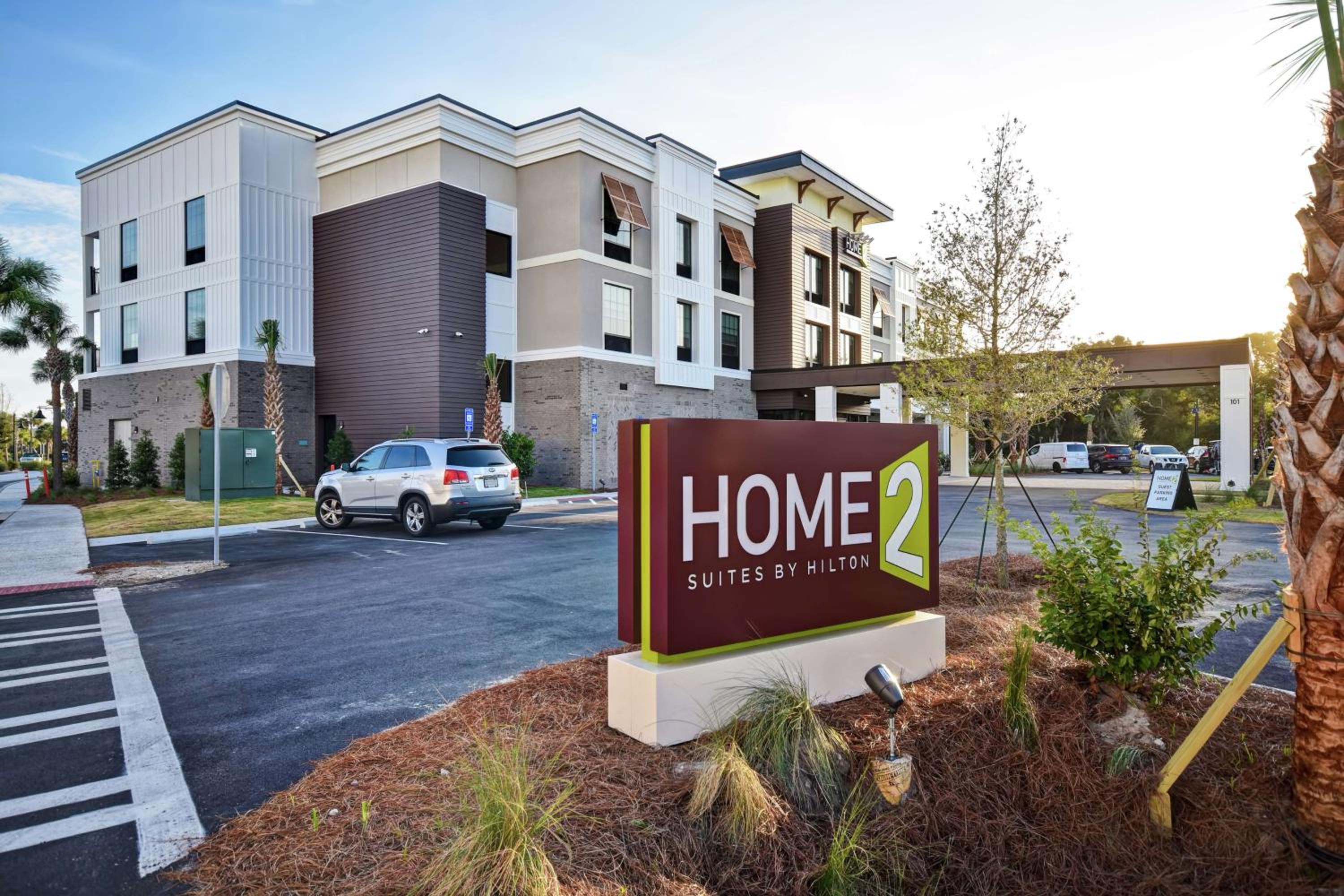 Kingsland Vacations - Home2 Suites By Hilton Jekyll Island - Property Image 1