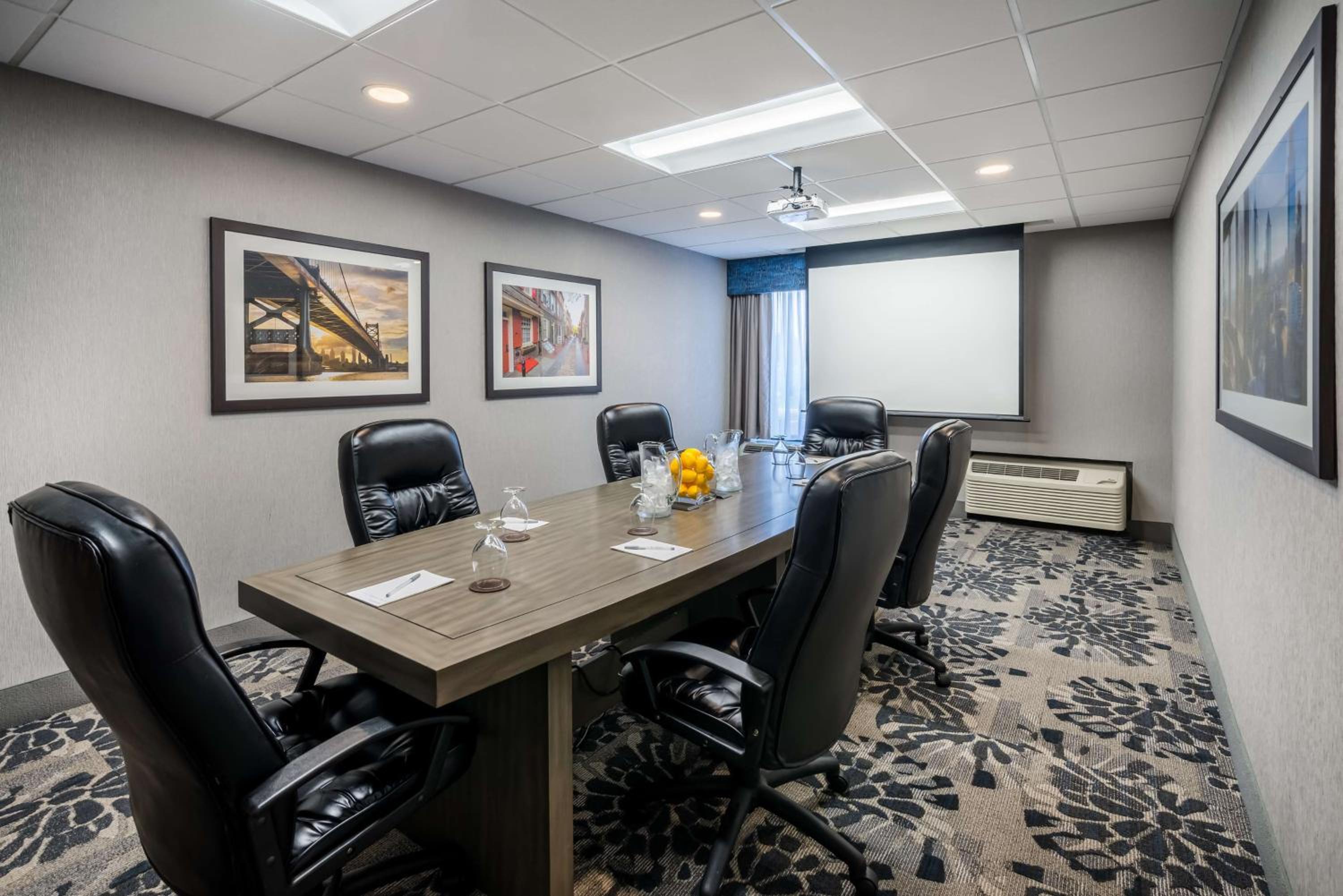 Hampton Inn Plymouth Meeting - Property Image 6