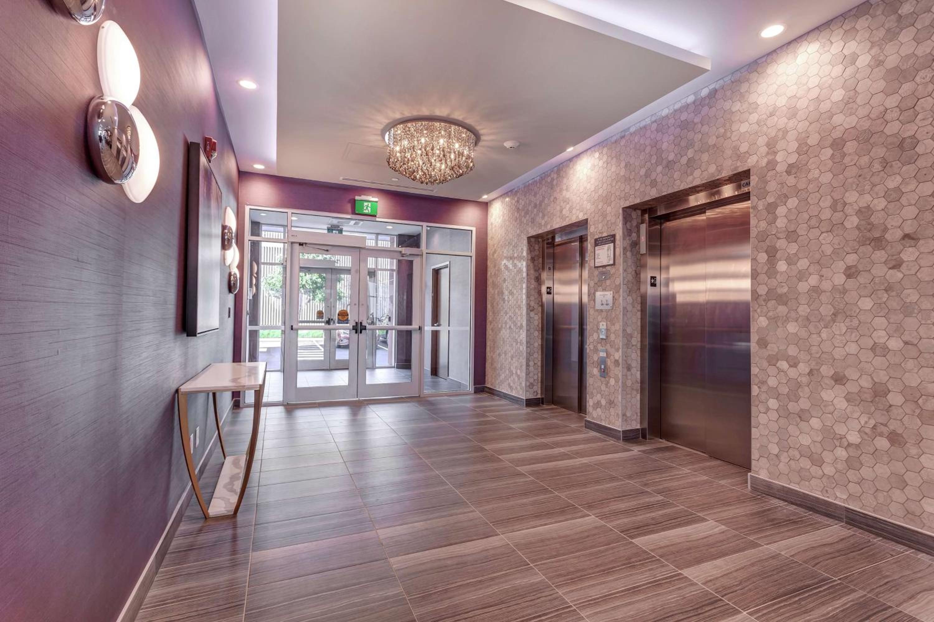 Hilton Garden Inn Toronto/Brampton West, Ontario, Canada - Property Image 9
